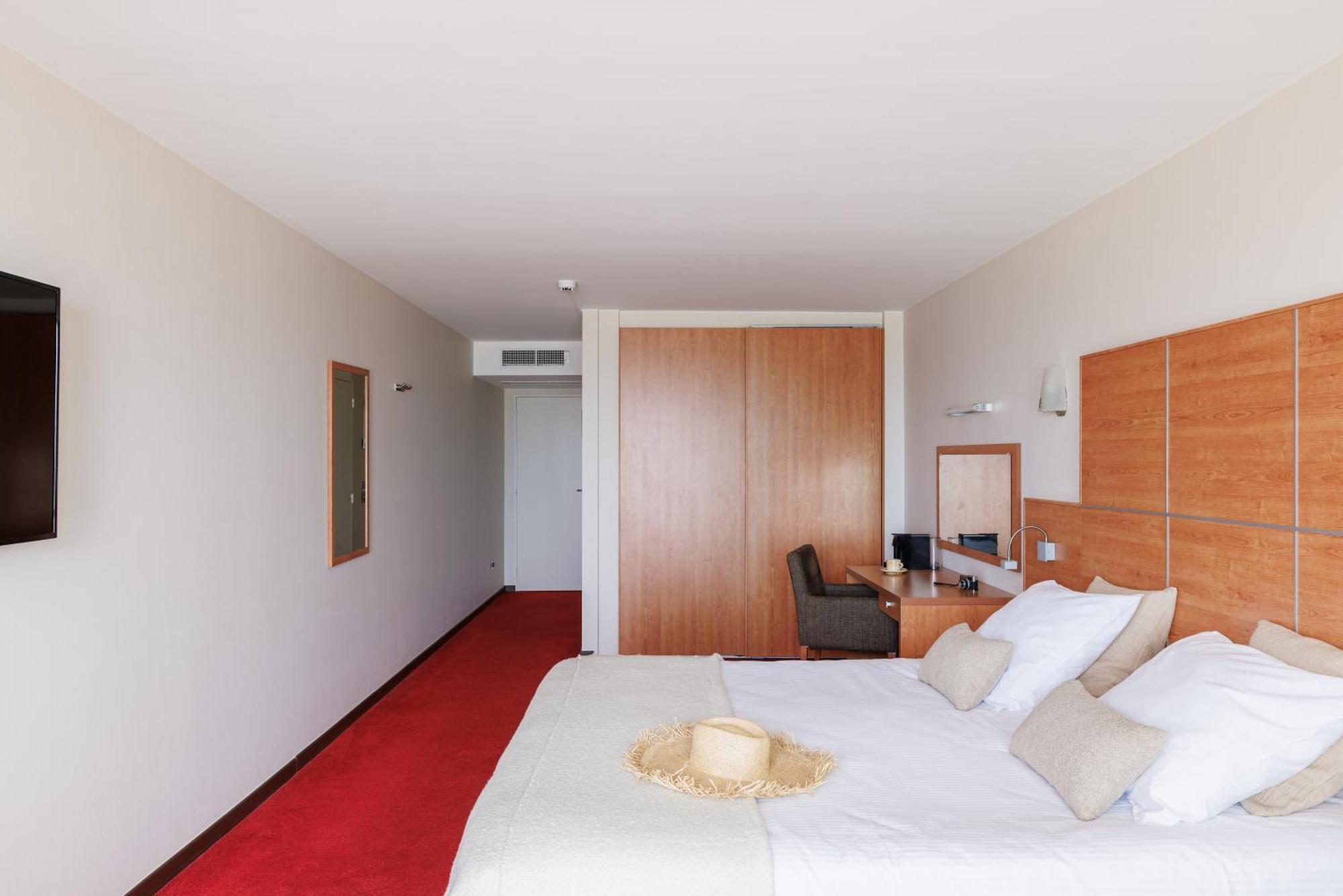 Deluxe Twin Room Sea View