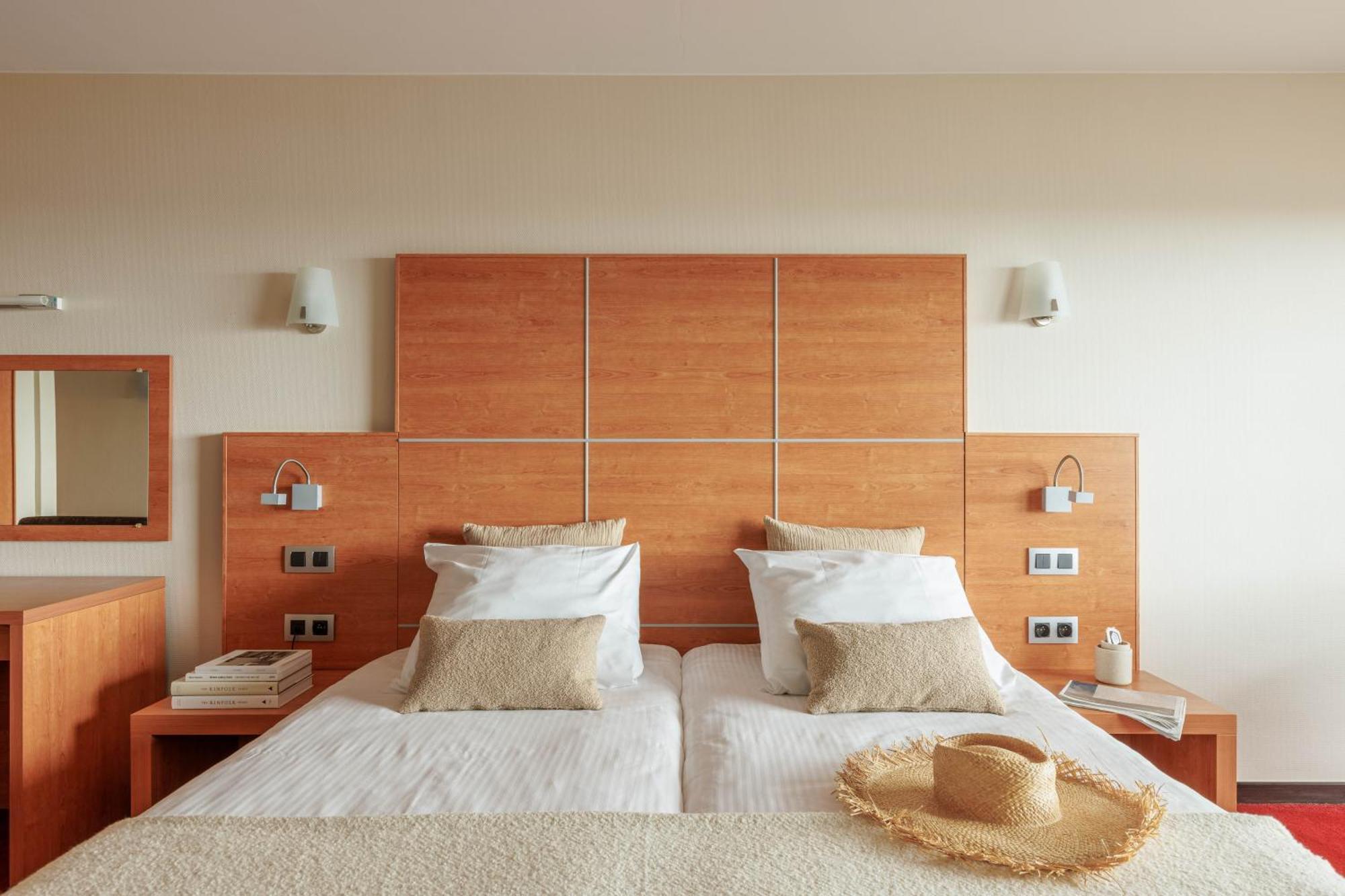 Deluxe Twin Room Sea View