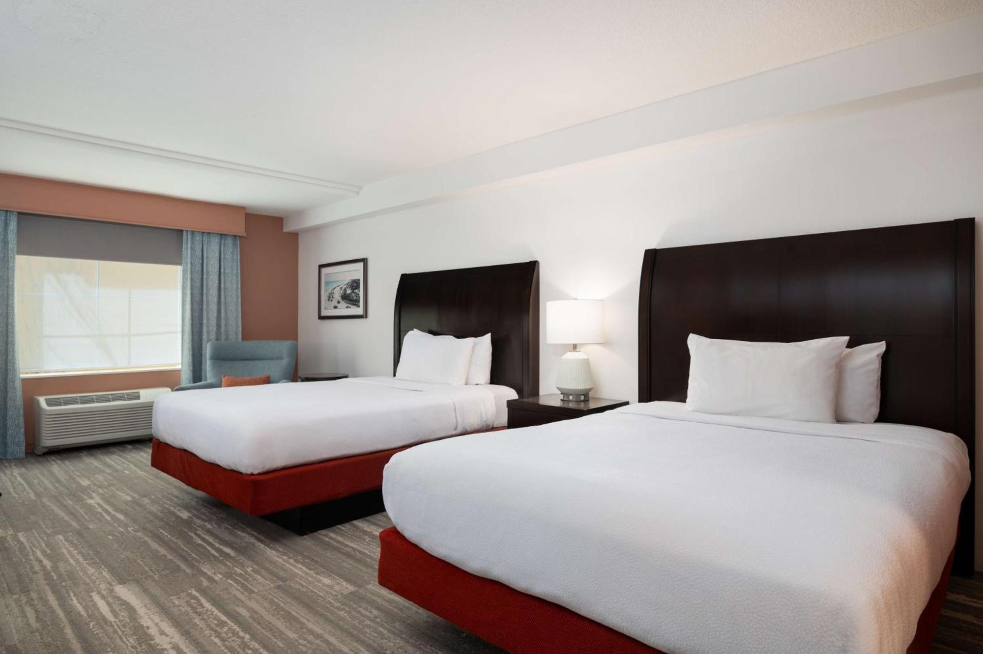 Queen Room Two Queen Beds