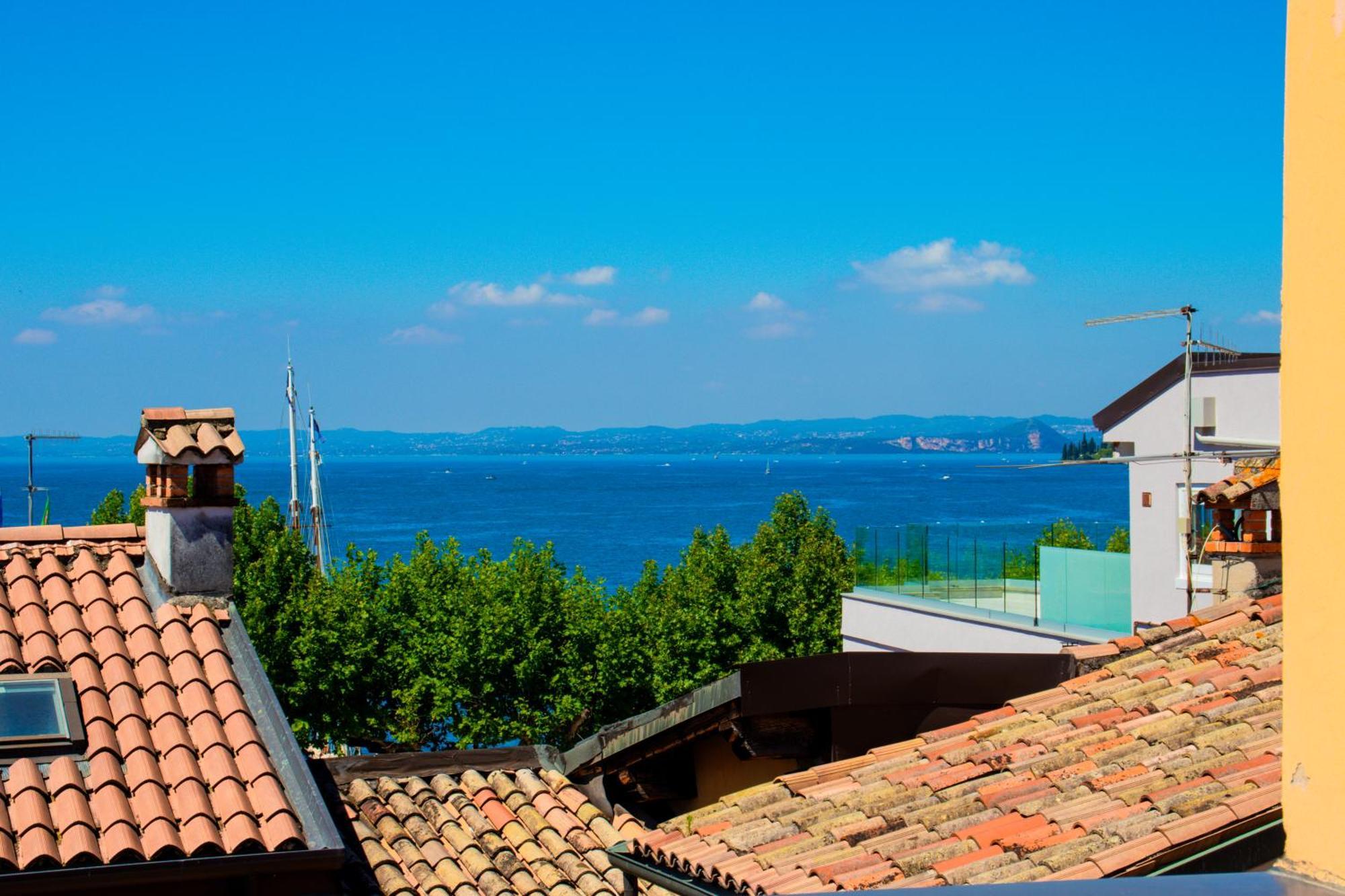 Triple Room Terrace Partial Lake View