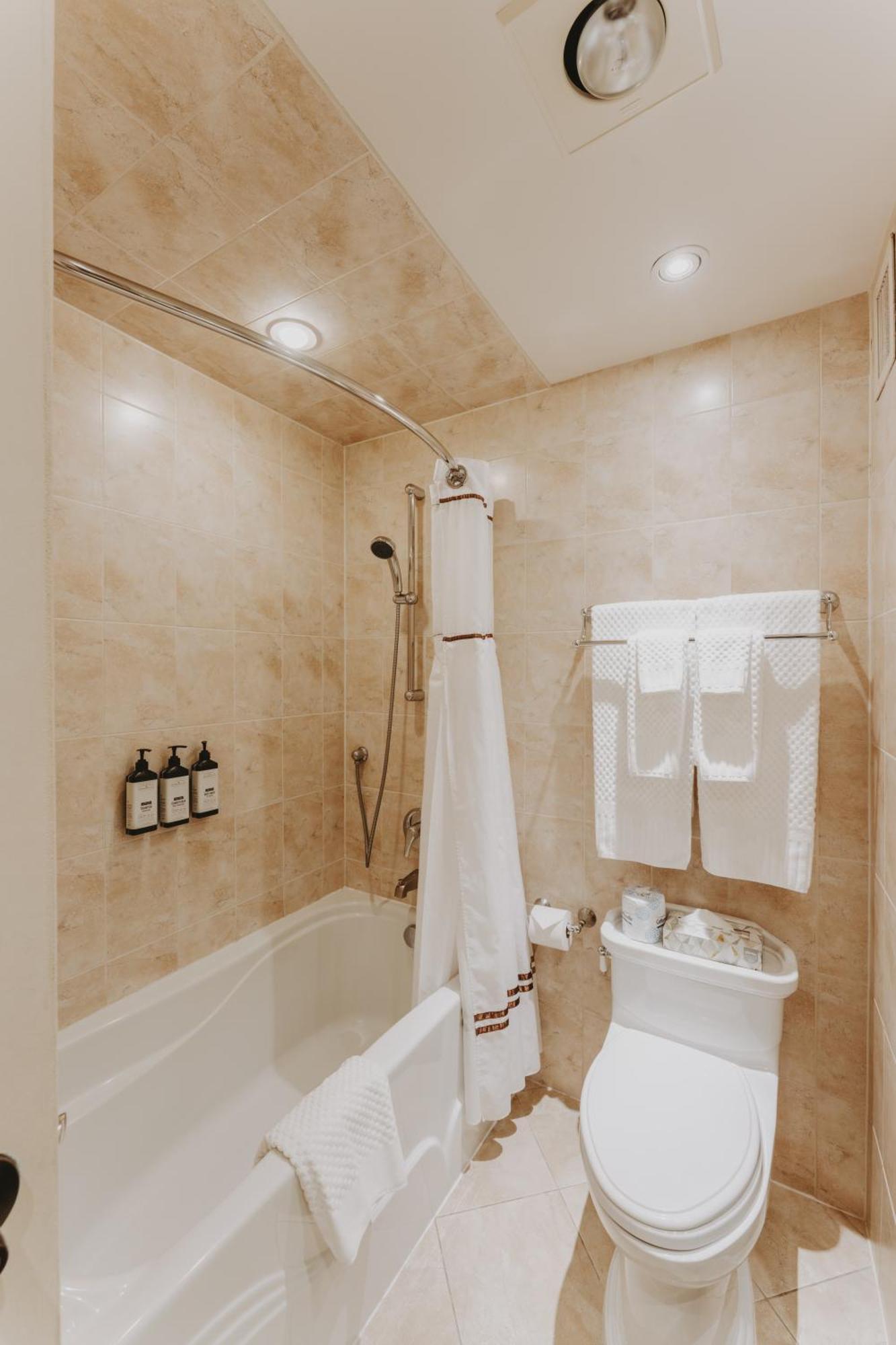 Traditional Queen Room