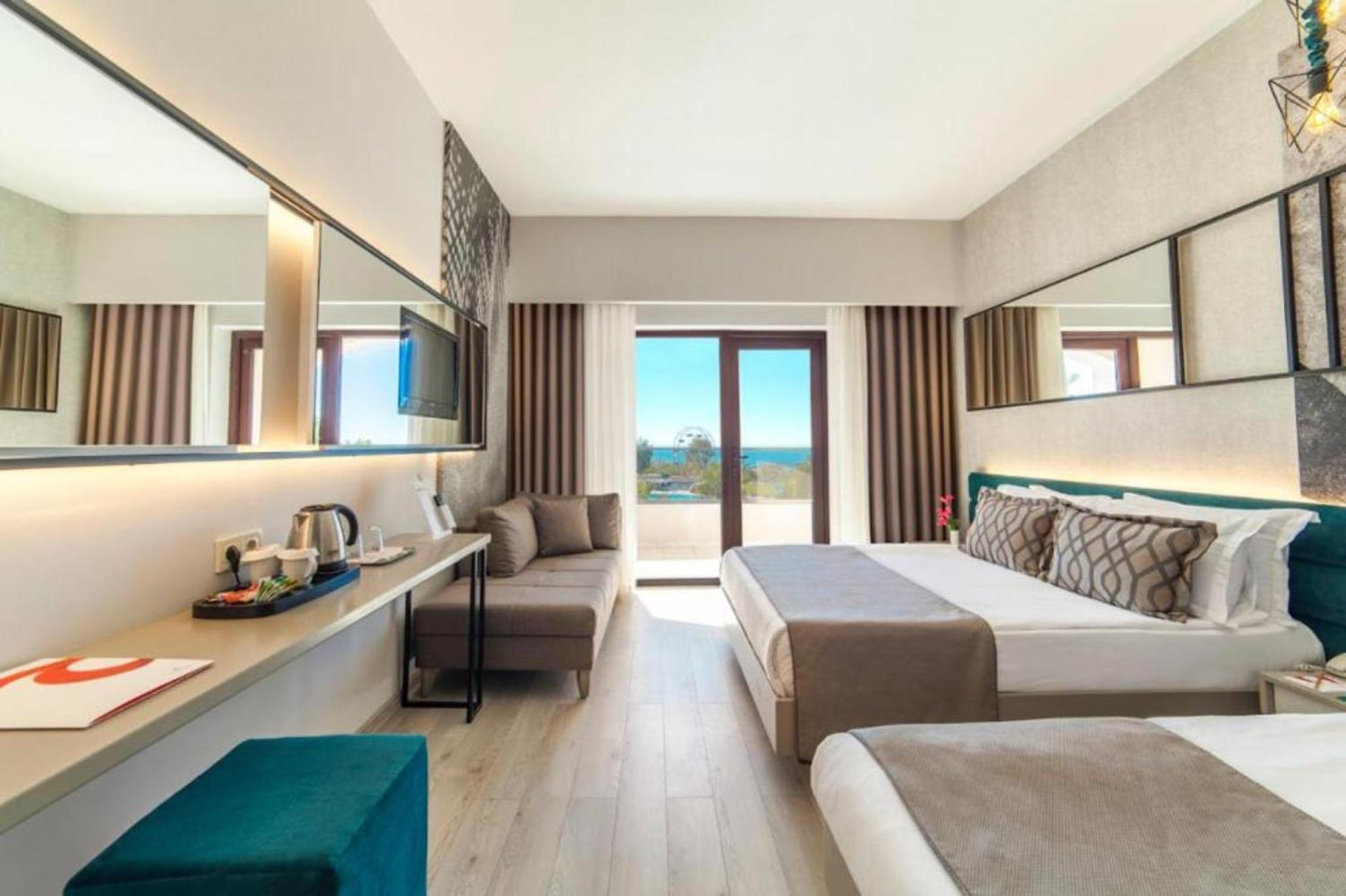 Hotel Standard Room Sea View
