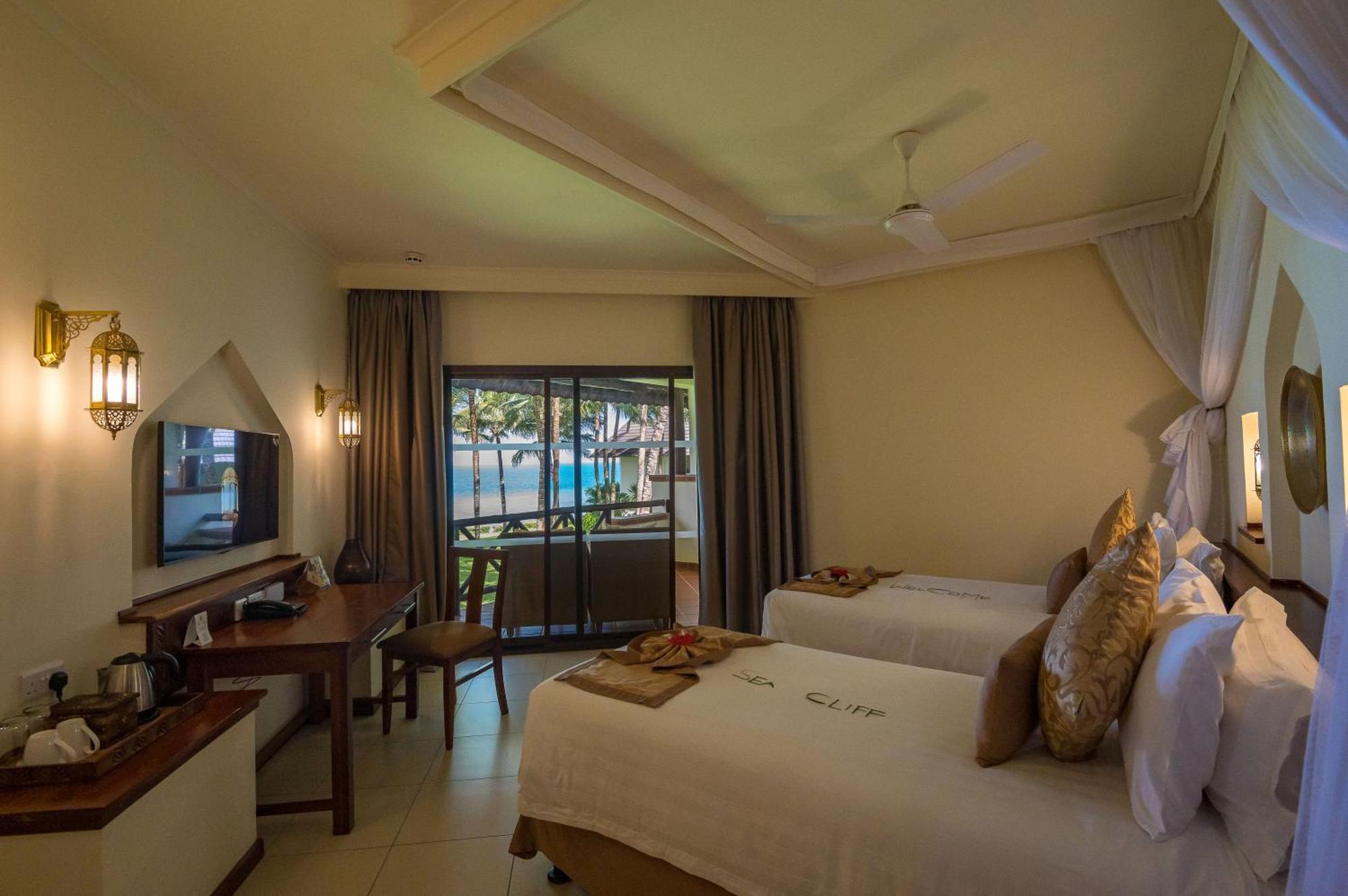 Twin Room Sea View