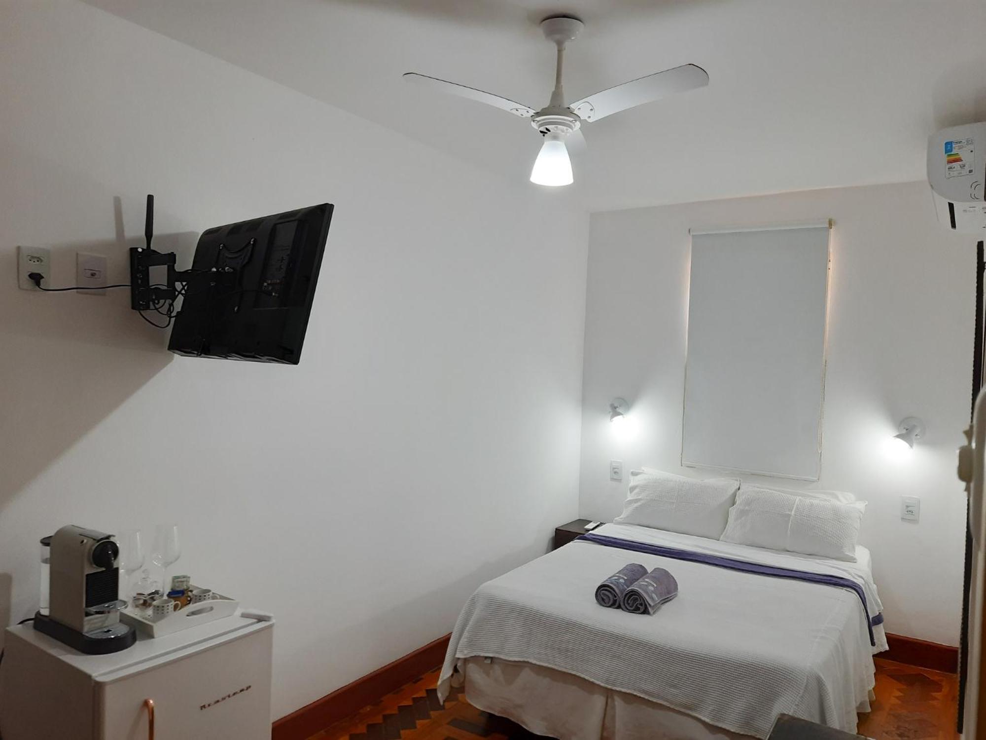 Standard Suite,1611153311:JPEG