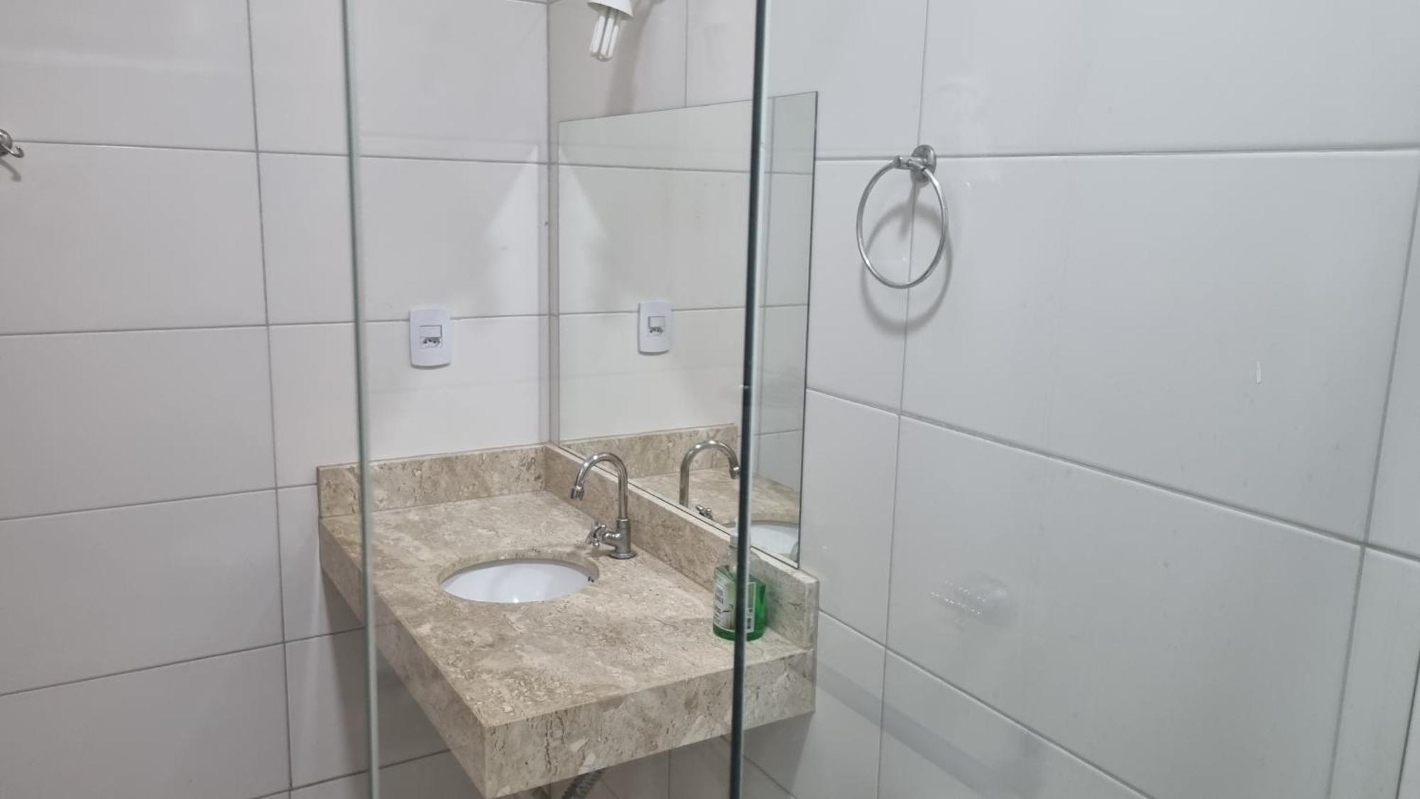 Quarto Triplo com Varanda
