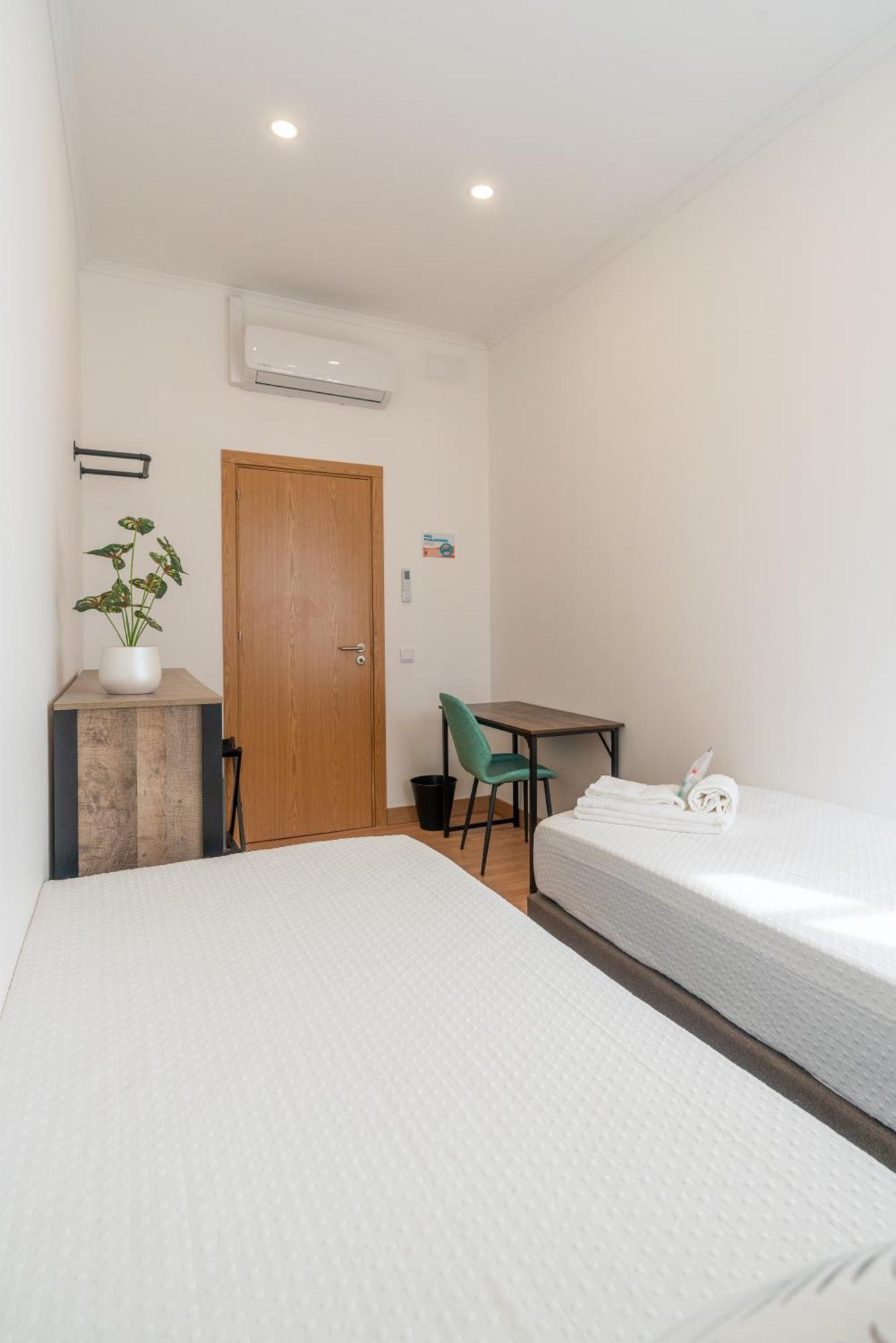 Twin Room Shared Toilet