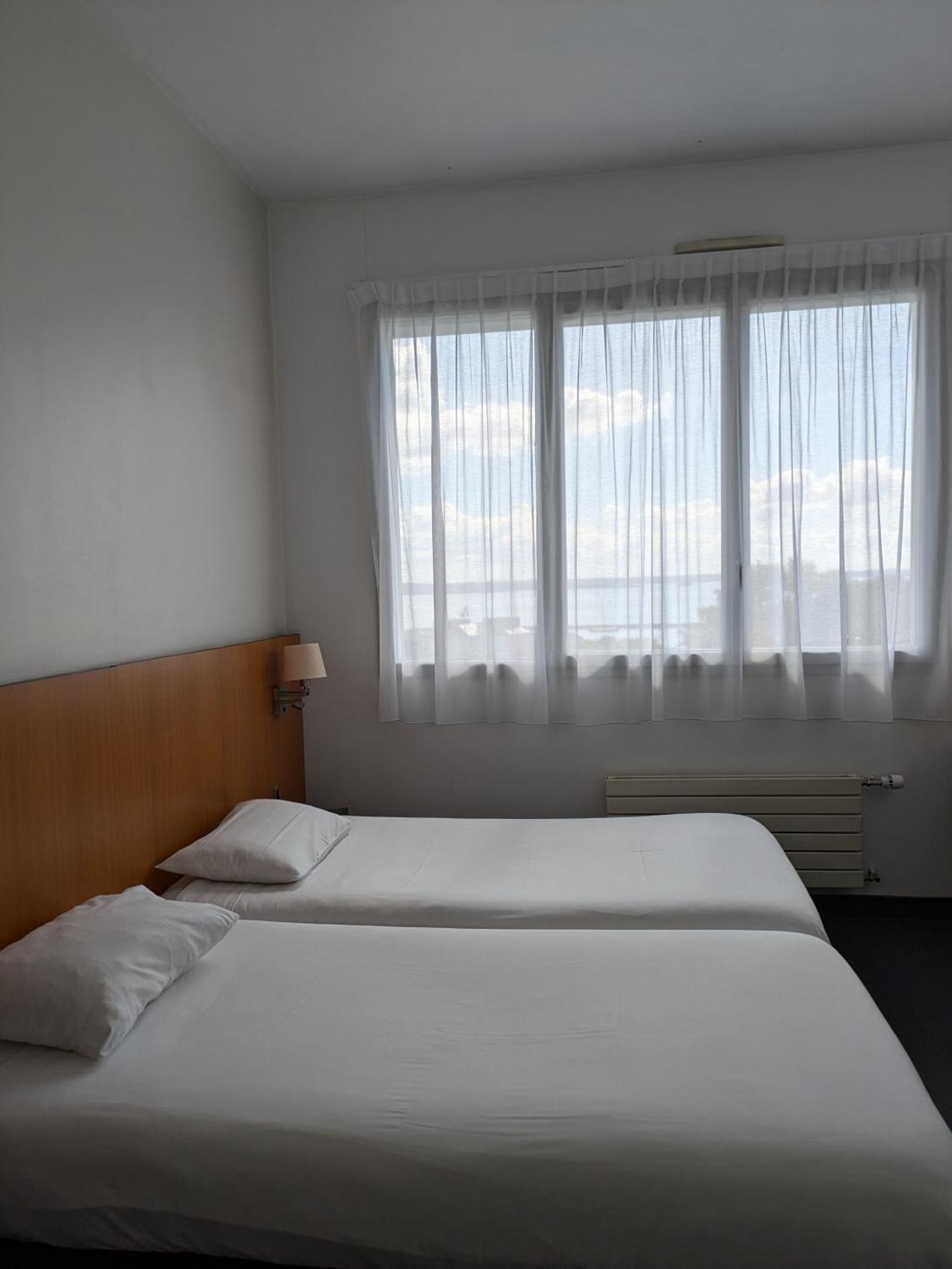 Panoramic Room Twin