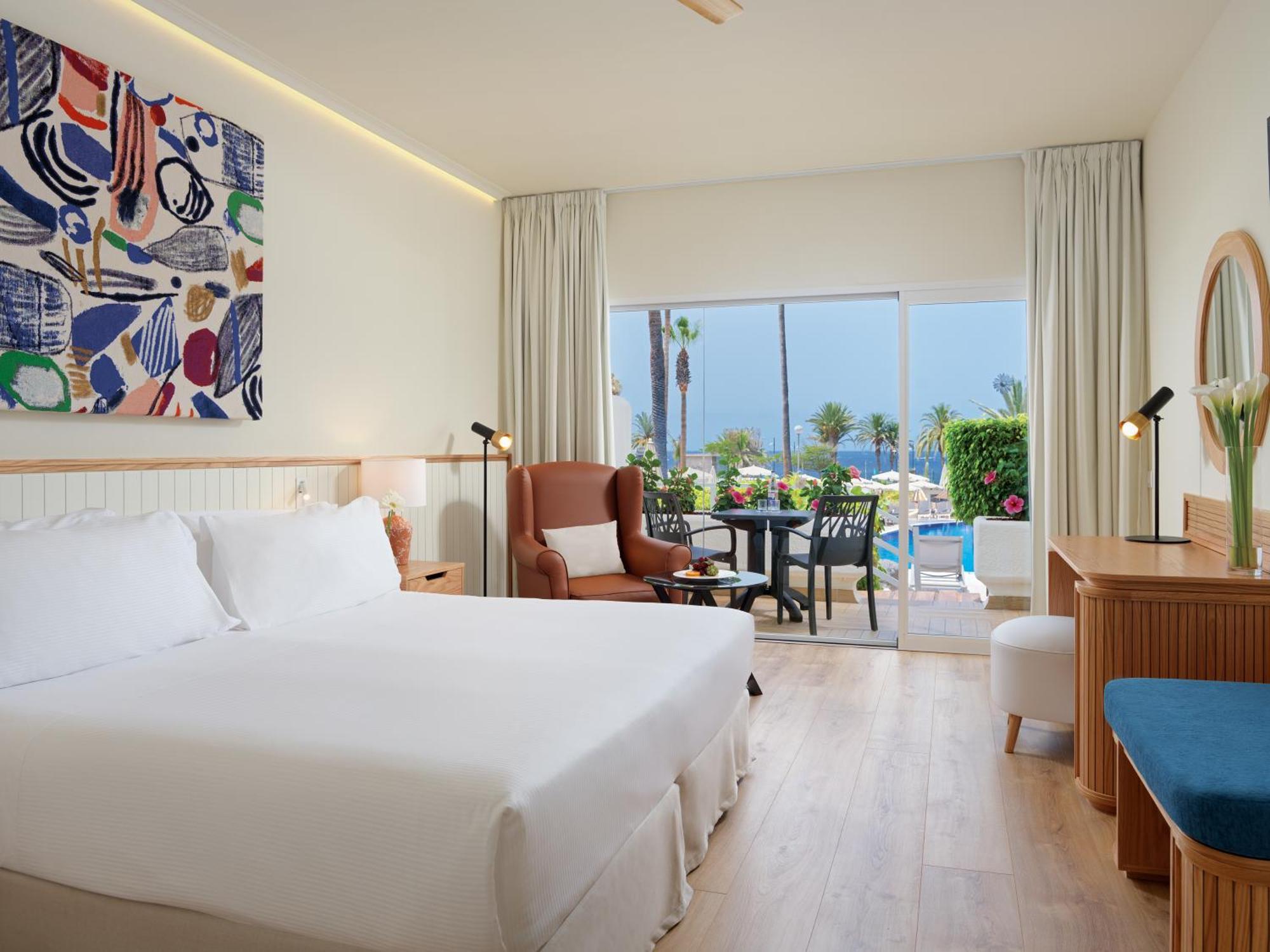 Deluxe Double or Twin Room Terrace