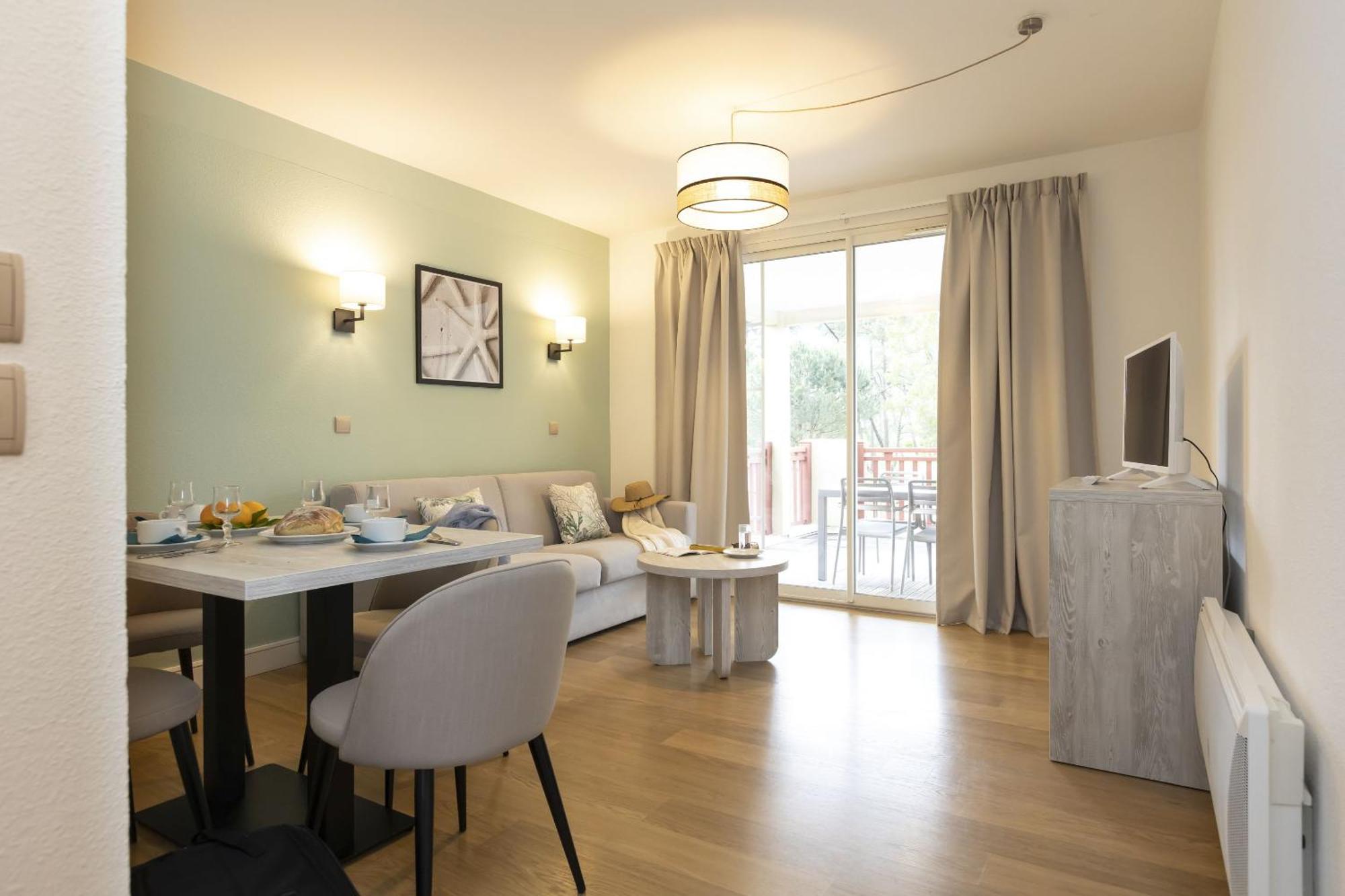 2-Room Apartment,1612955801:JPEG