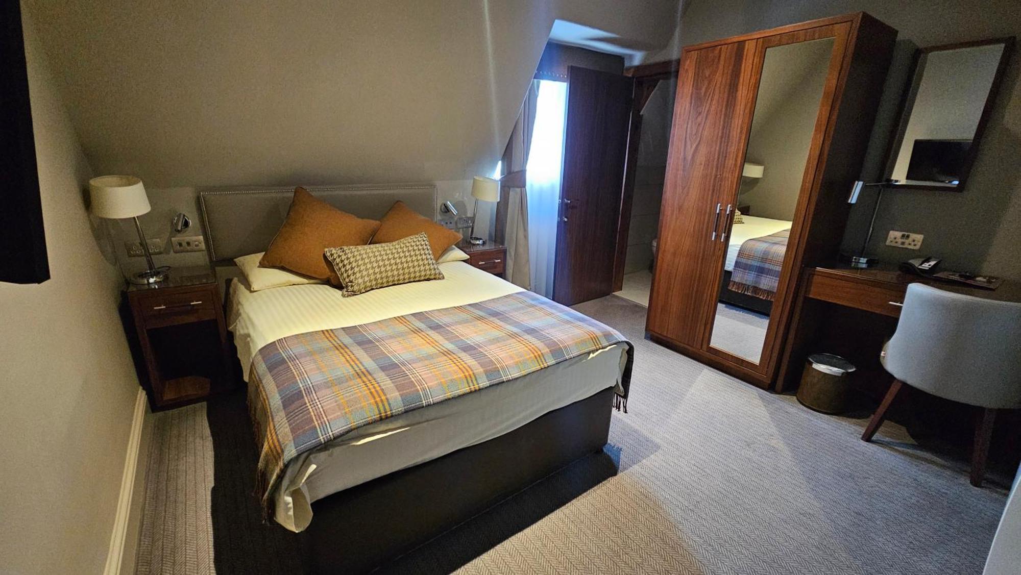 Small Double Room