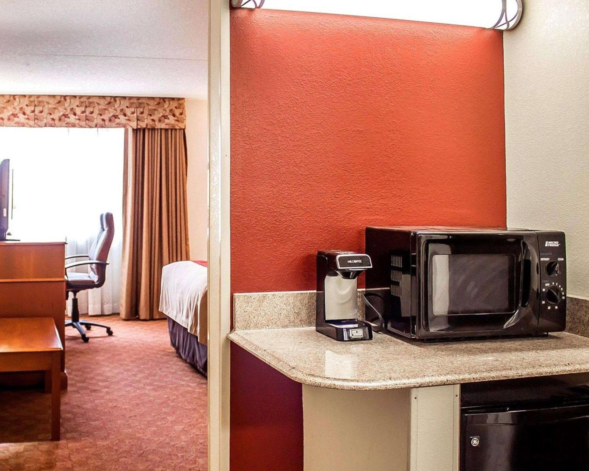 Double Room Two Double Beds Non-Smoking