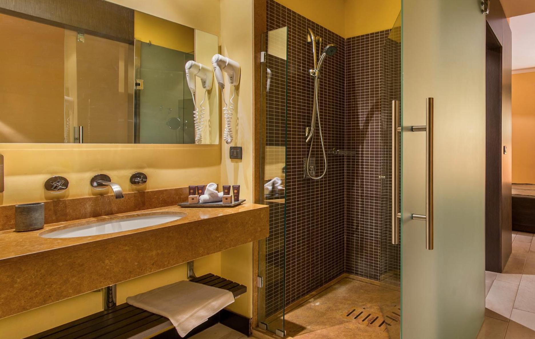 Large Double Room