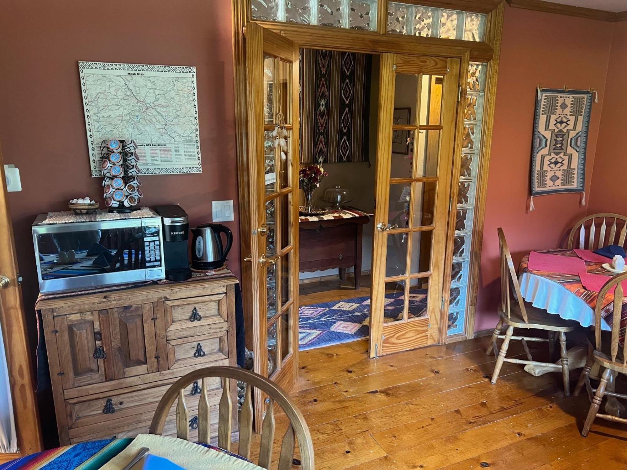 Queen Room