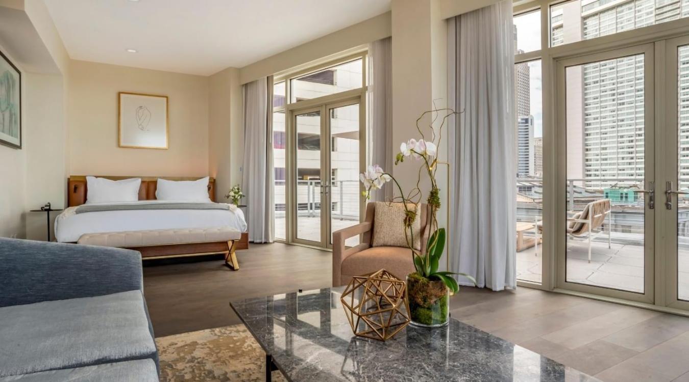 Suite City View