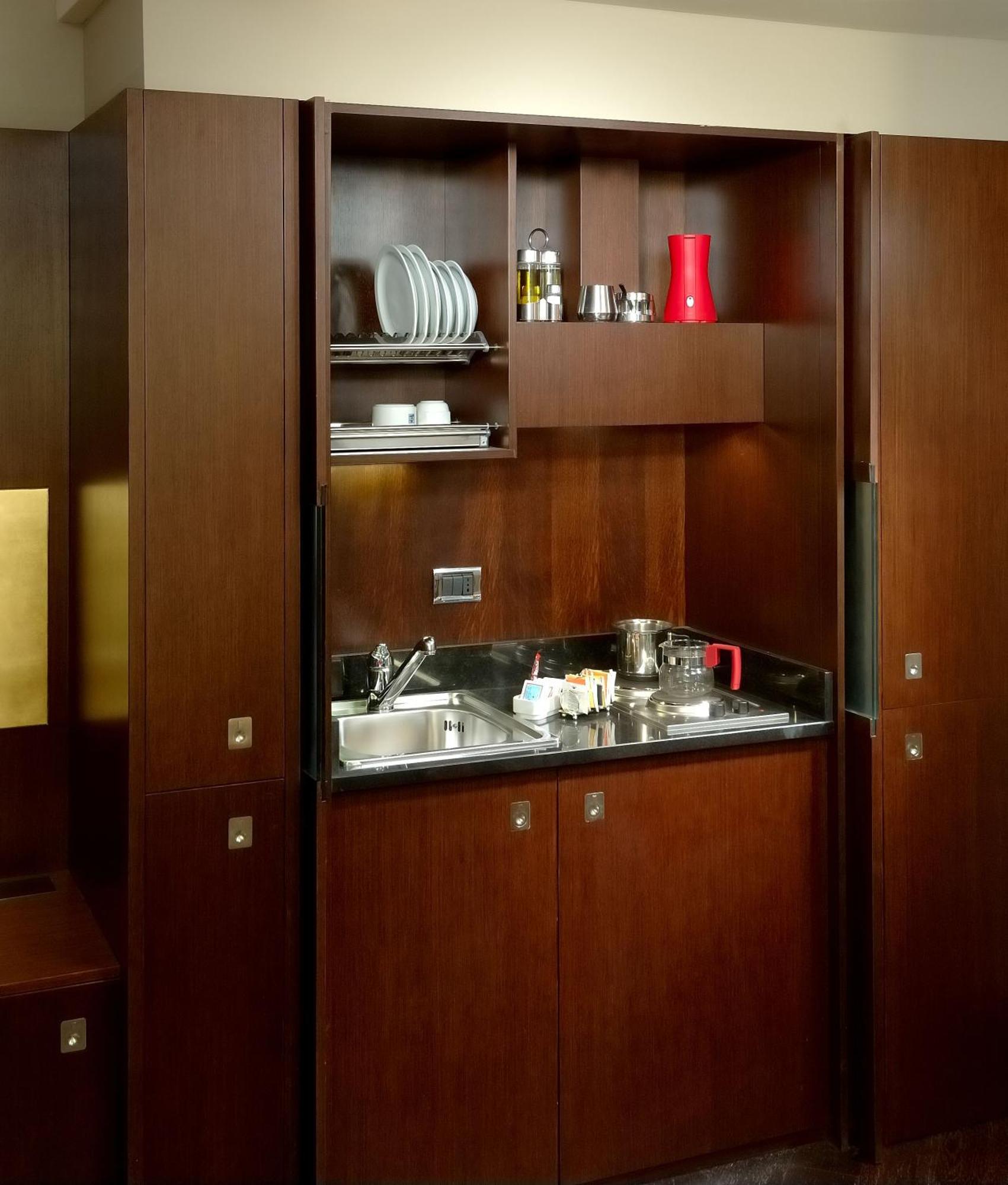 One-Bedroom Apartment - Annex,1613412478:JPEG