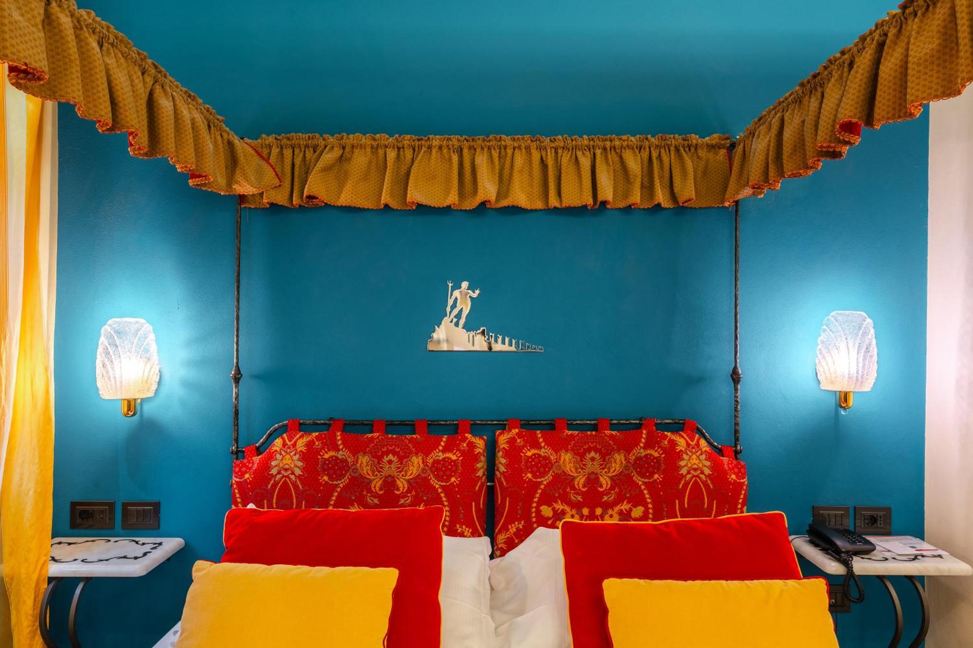 Junior Suite,1613412535:JPEG