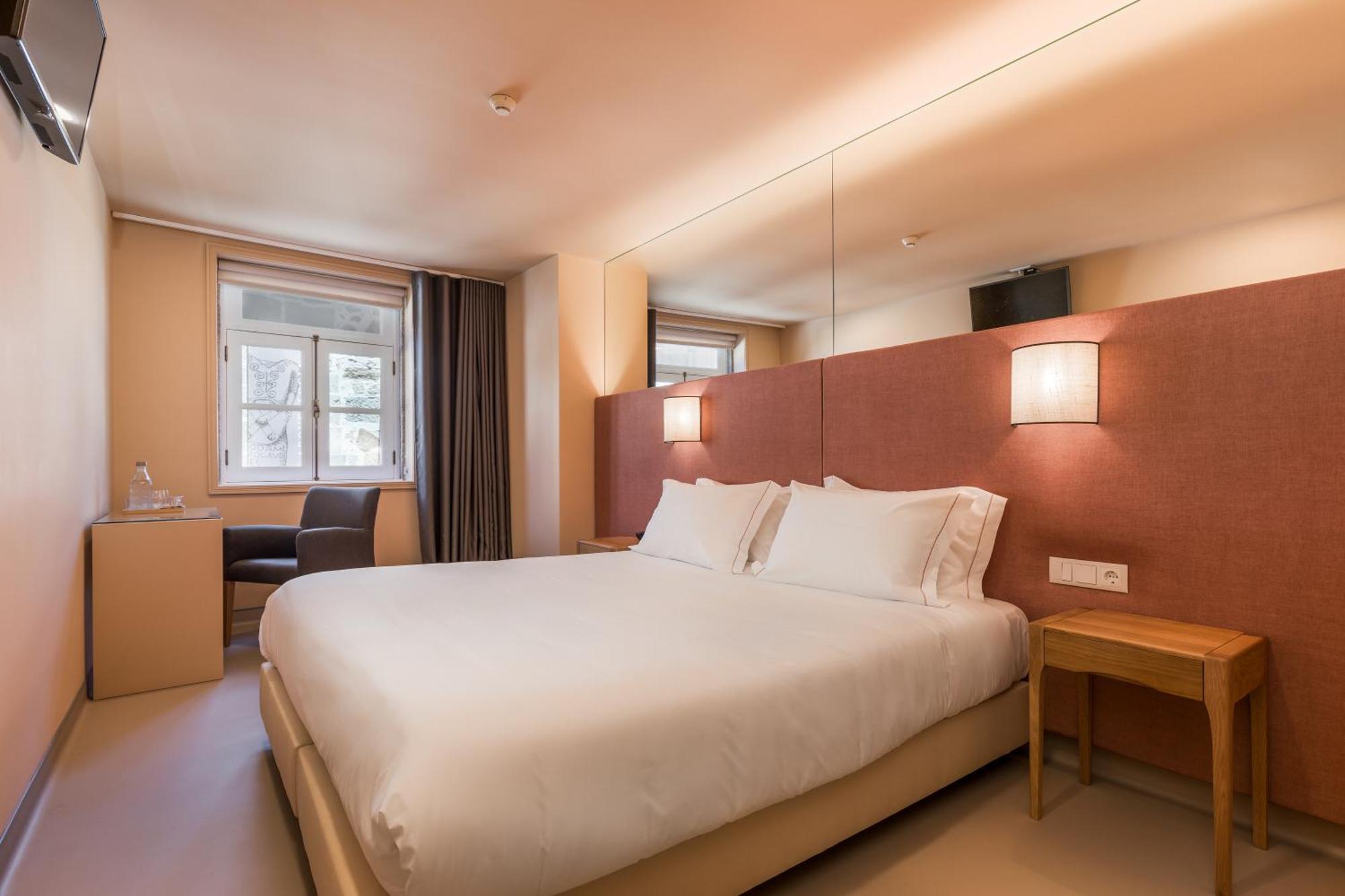 Deluxe Double or Twin Room City View,1613413984:JPEG
