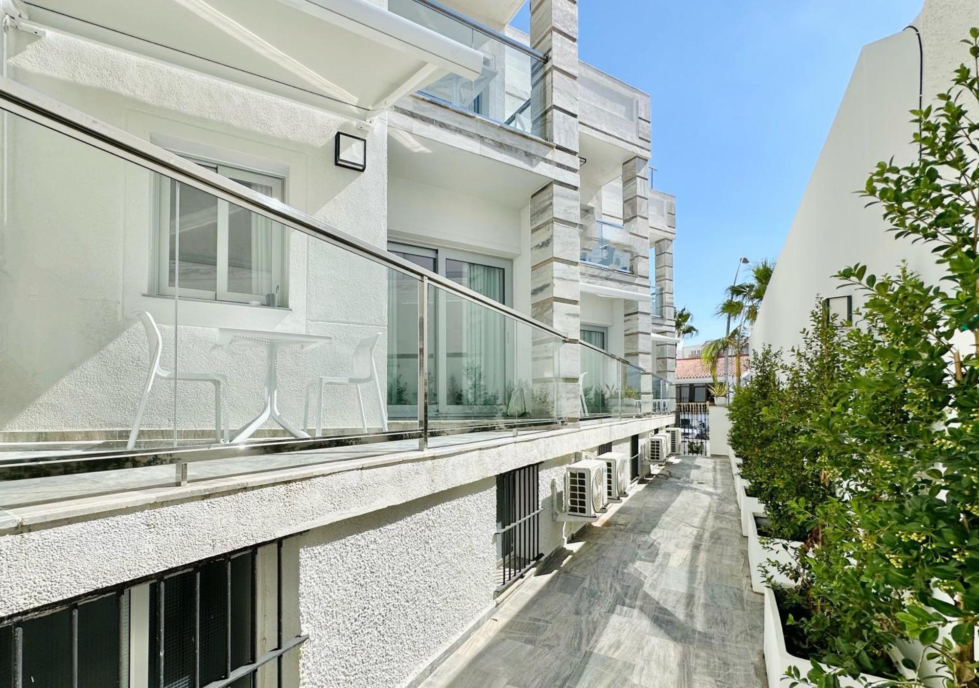 One-Bedroom Apartment Terrace