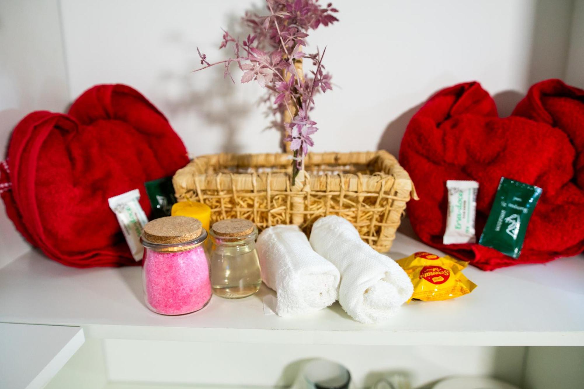 Queen Room Spa Bath