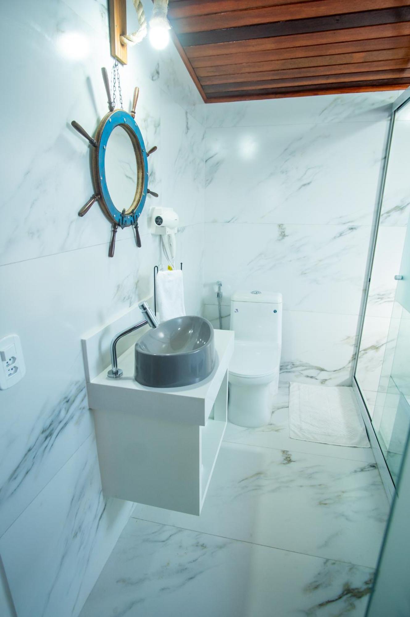 Queen Room Spa Bath