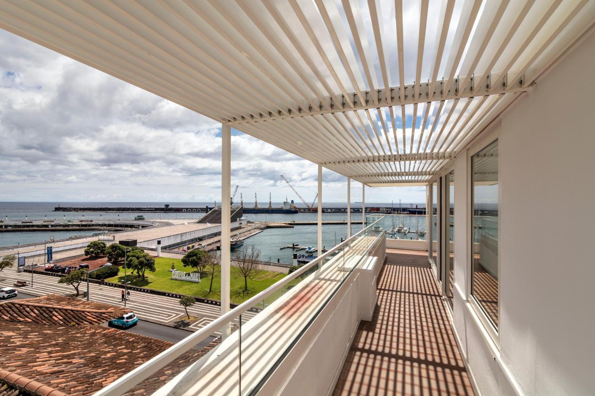 Superior Suite with Balcony and Sea View,1613664938:JPEG