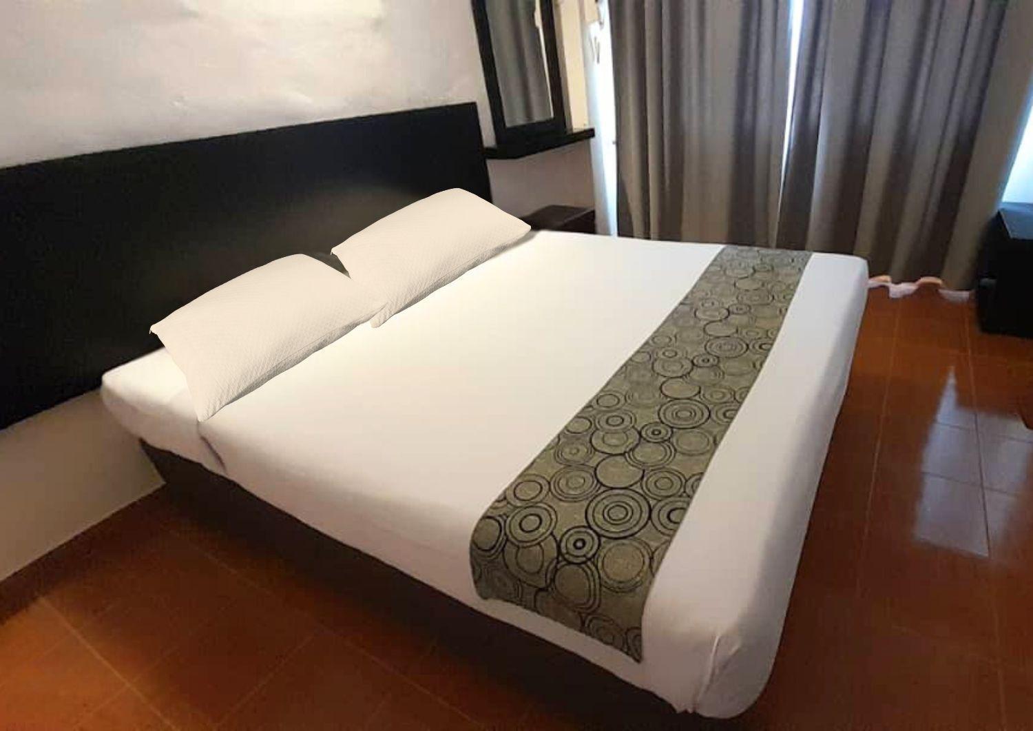 Three-Bedroom Apartment Sea View