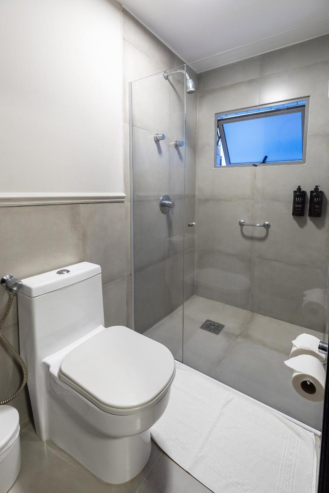 Standard Suite