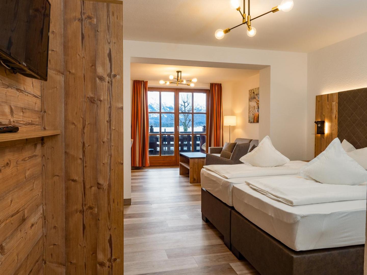 Loge Room