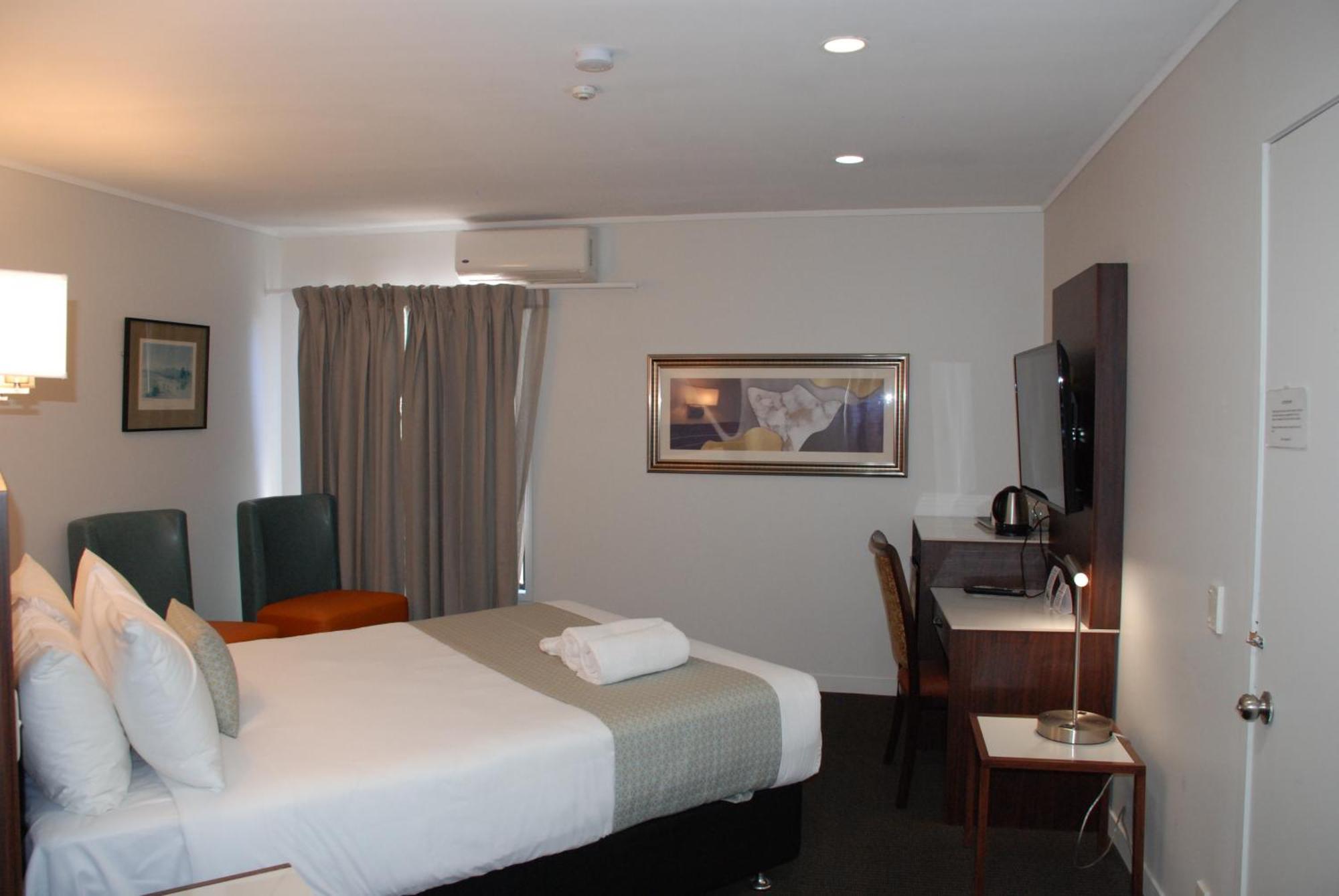 Queen Room