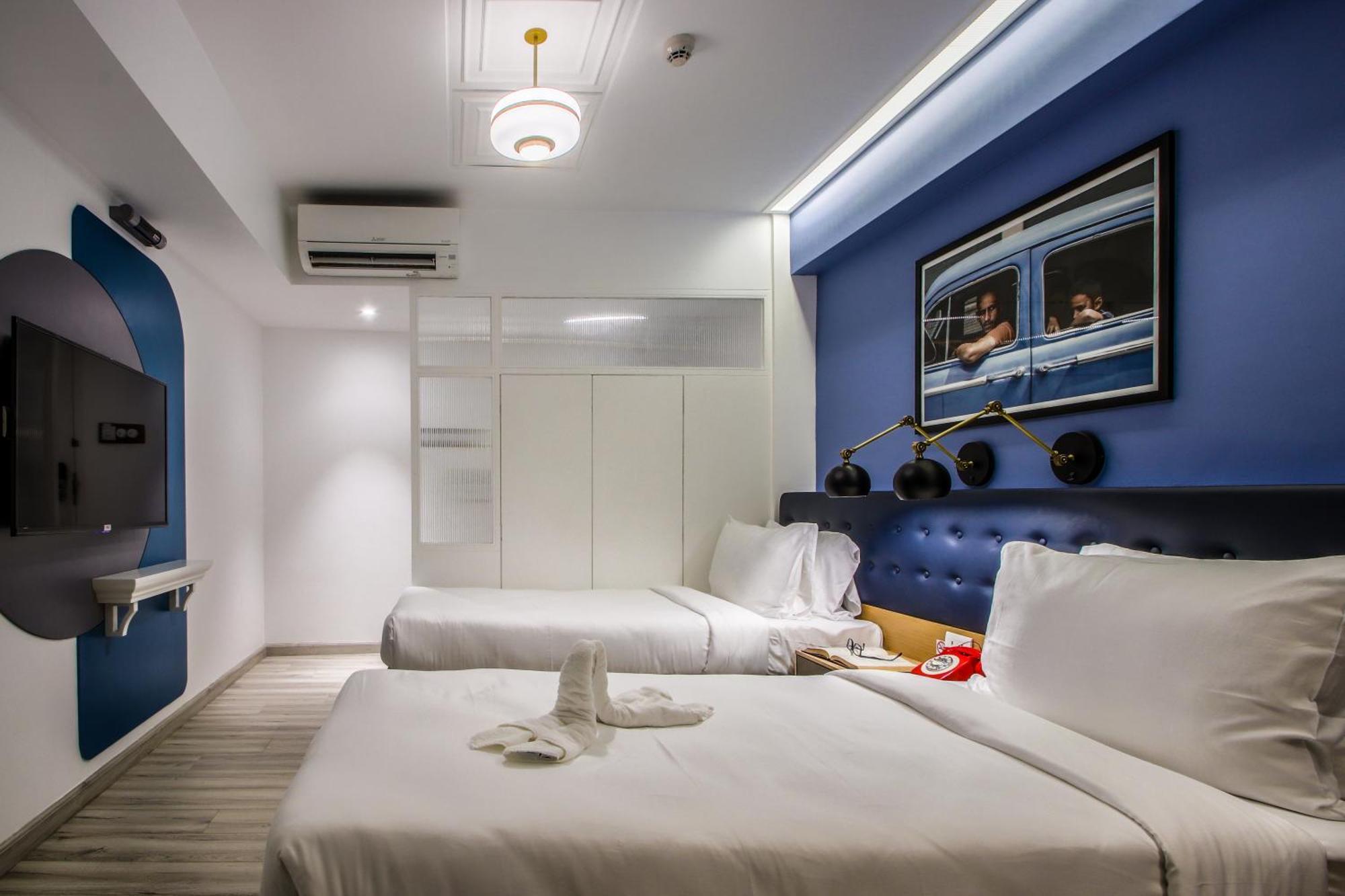 Deluxe Double or Twin Room on Food & Beverage