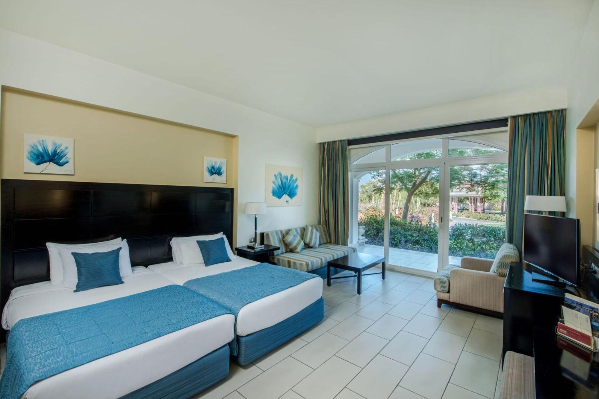 Superior Double or Twin Room Garden View