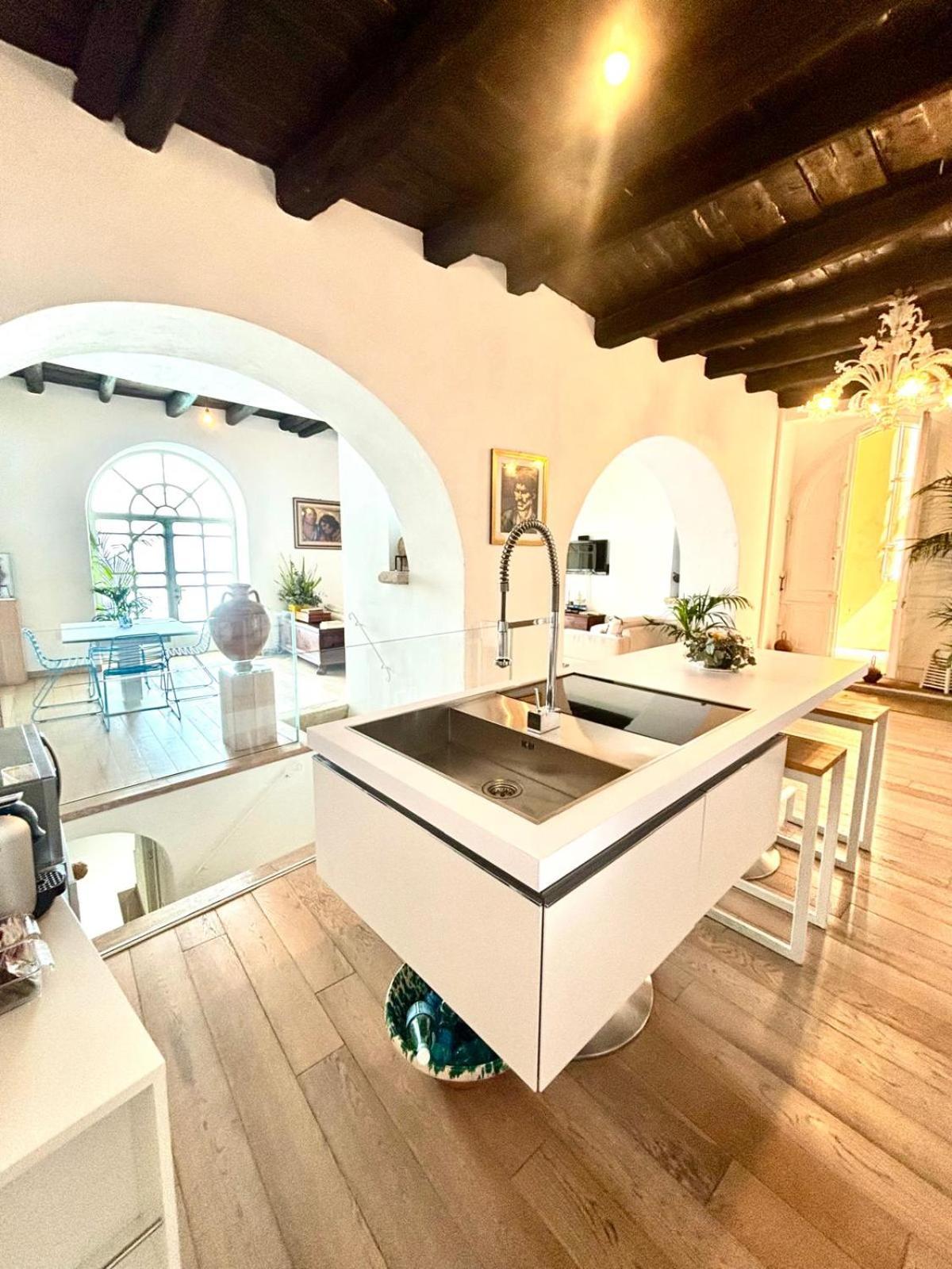 Three-Bedroom Apartment Ocean View