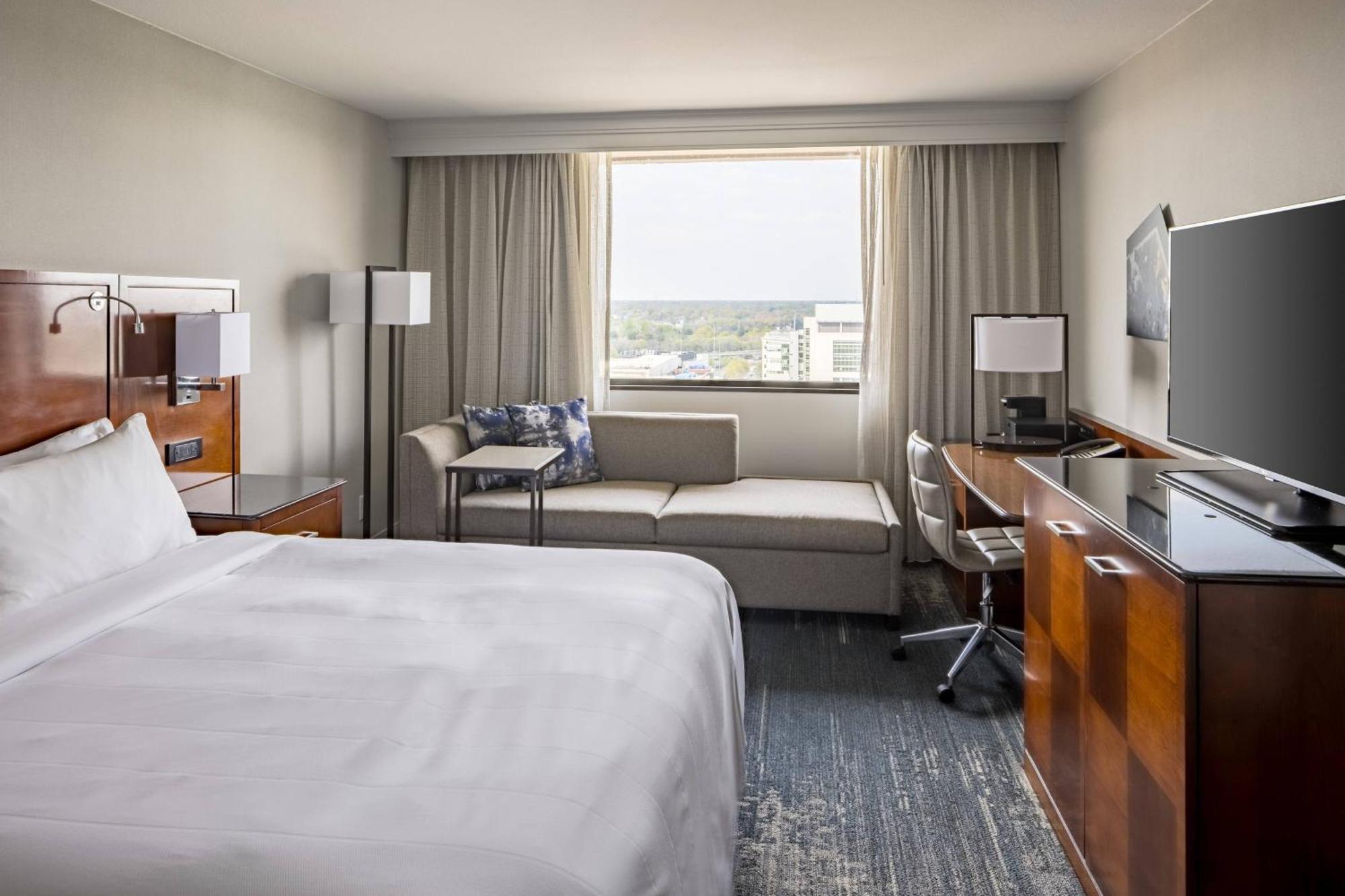 King or Double Room City View