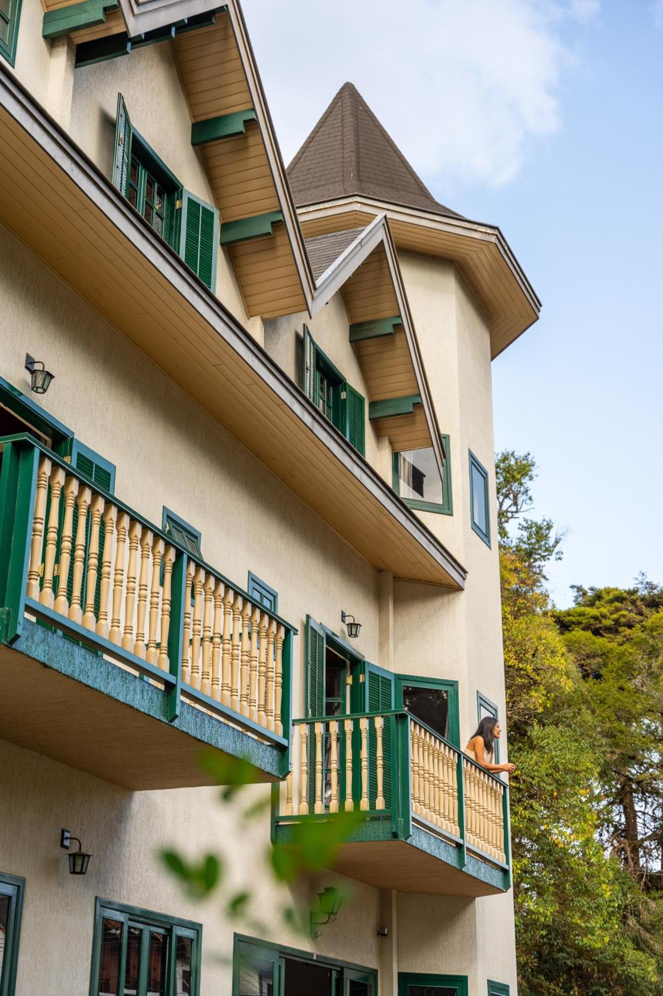 Deluxe Suite Balcony