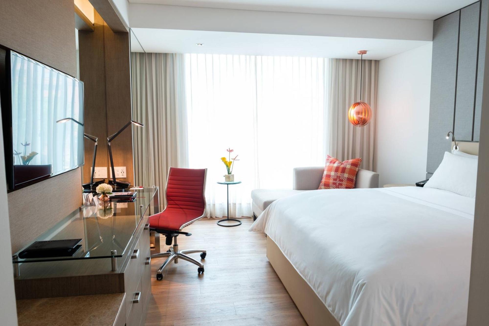 King Room Concierge Level,1622890652:JPEG