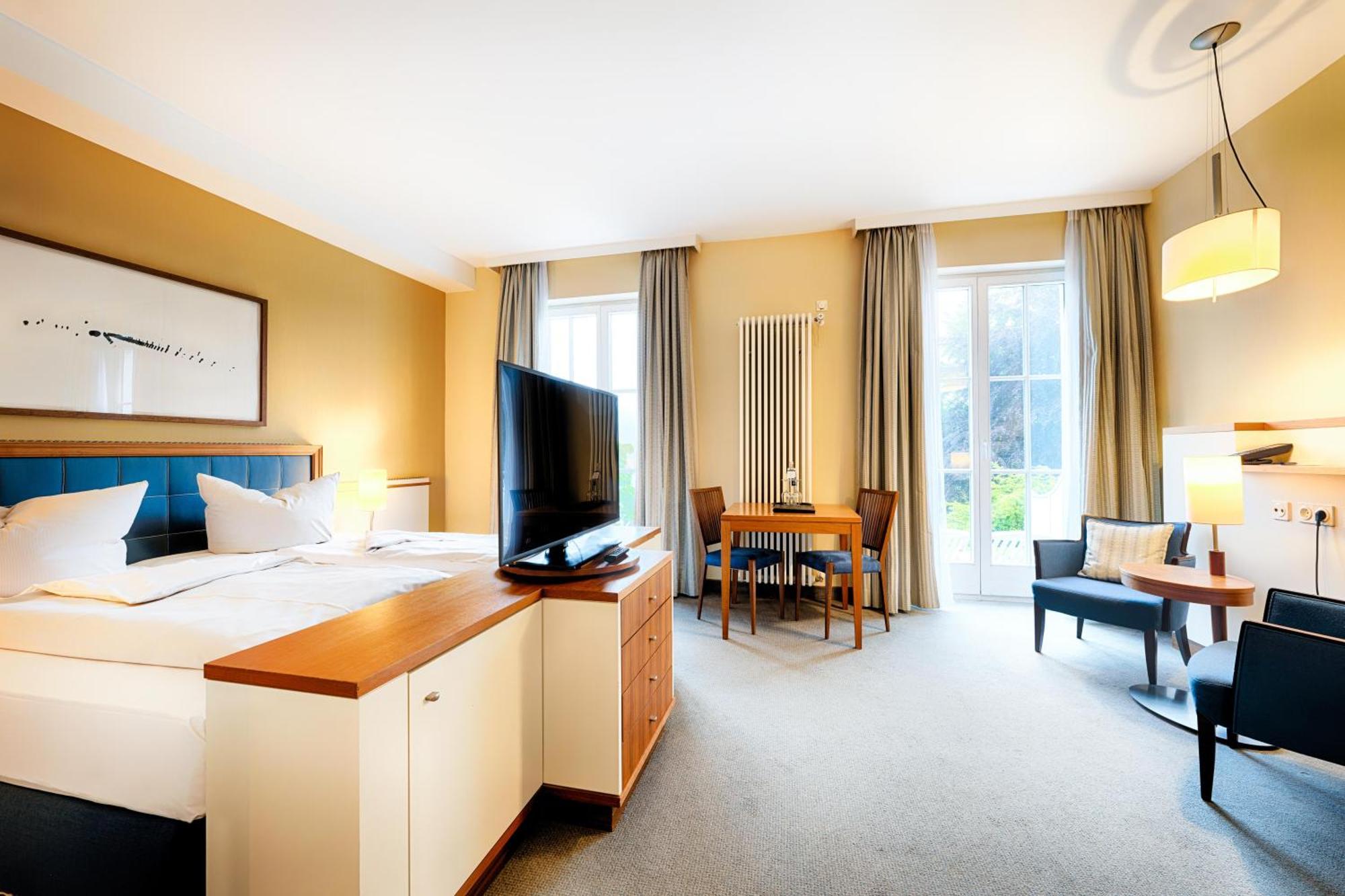 One-Bedroom Apartment,1615645832:JPEG