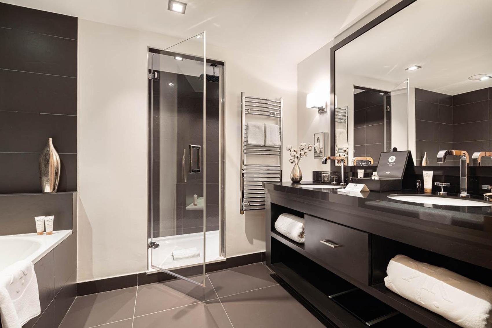 Prestige Junior Suite