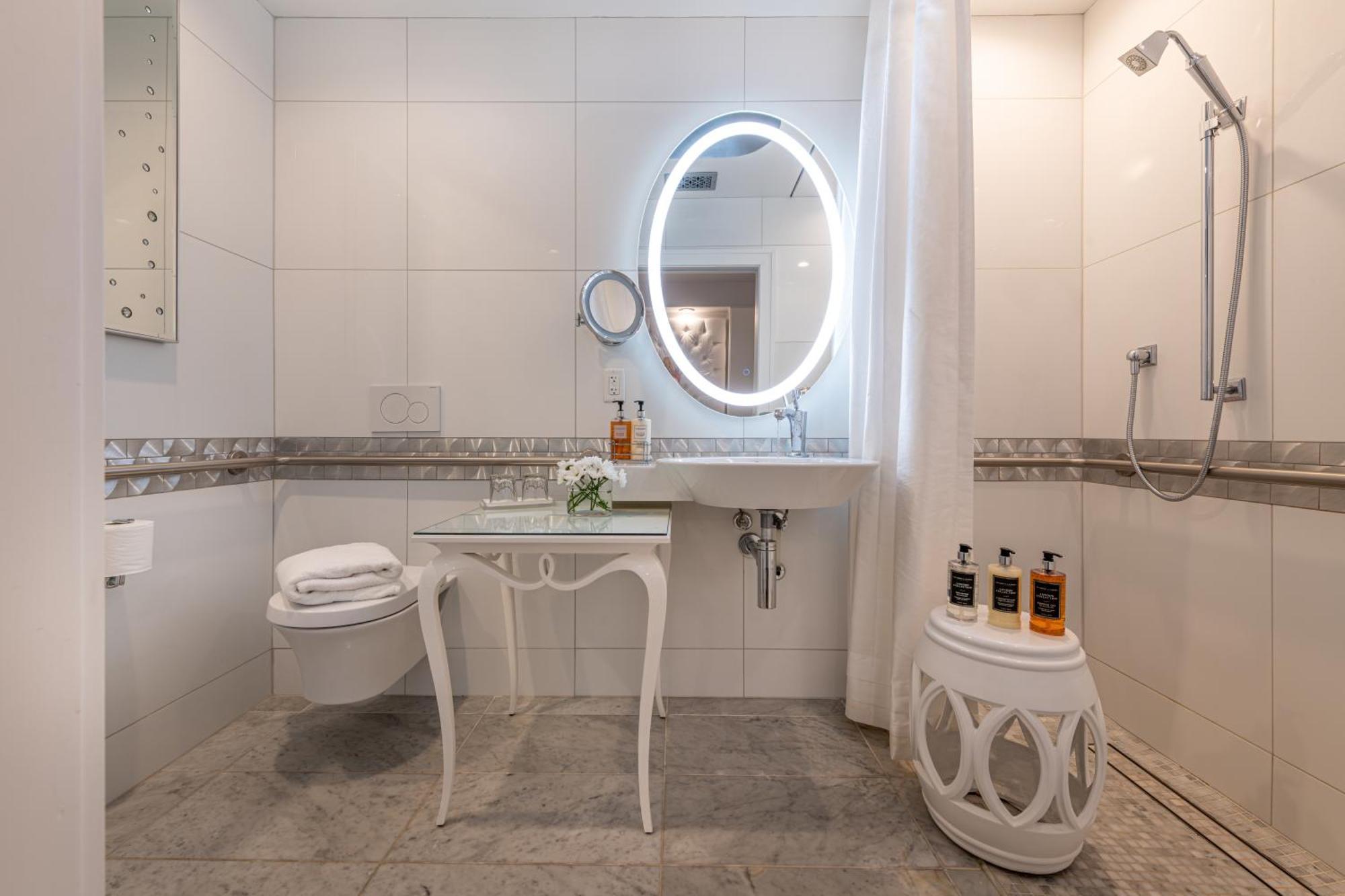 Superior Suite