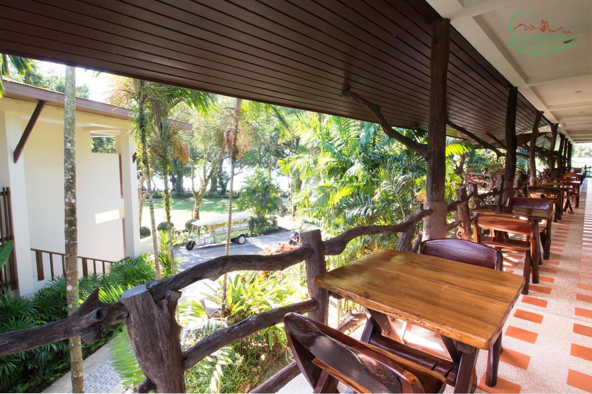 Standard Double or Twin Room Beach