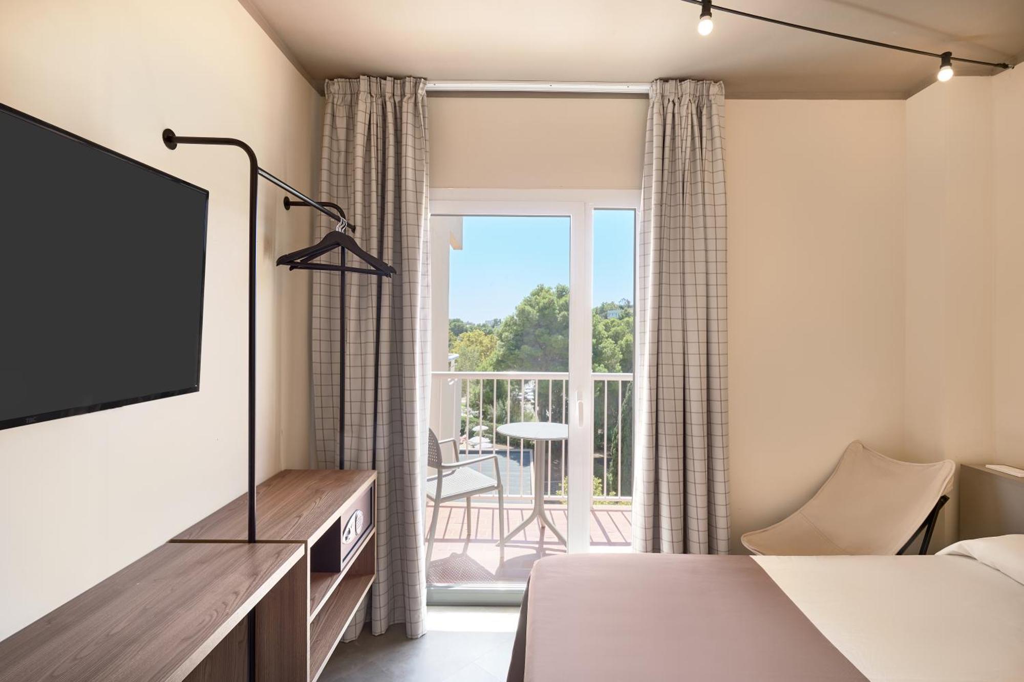 Single Room Unlimited Brunch