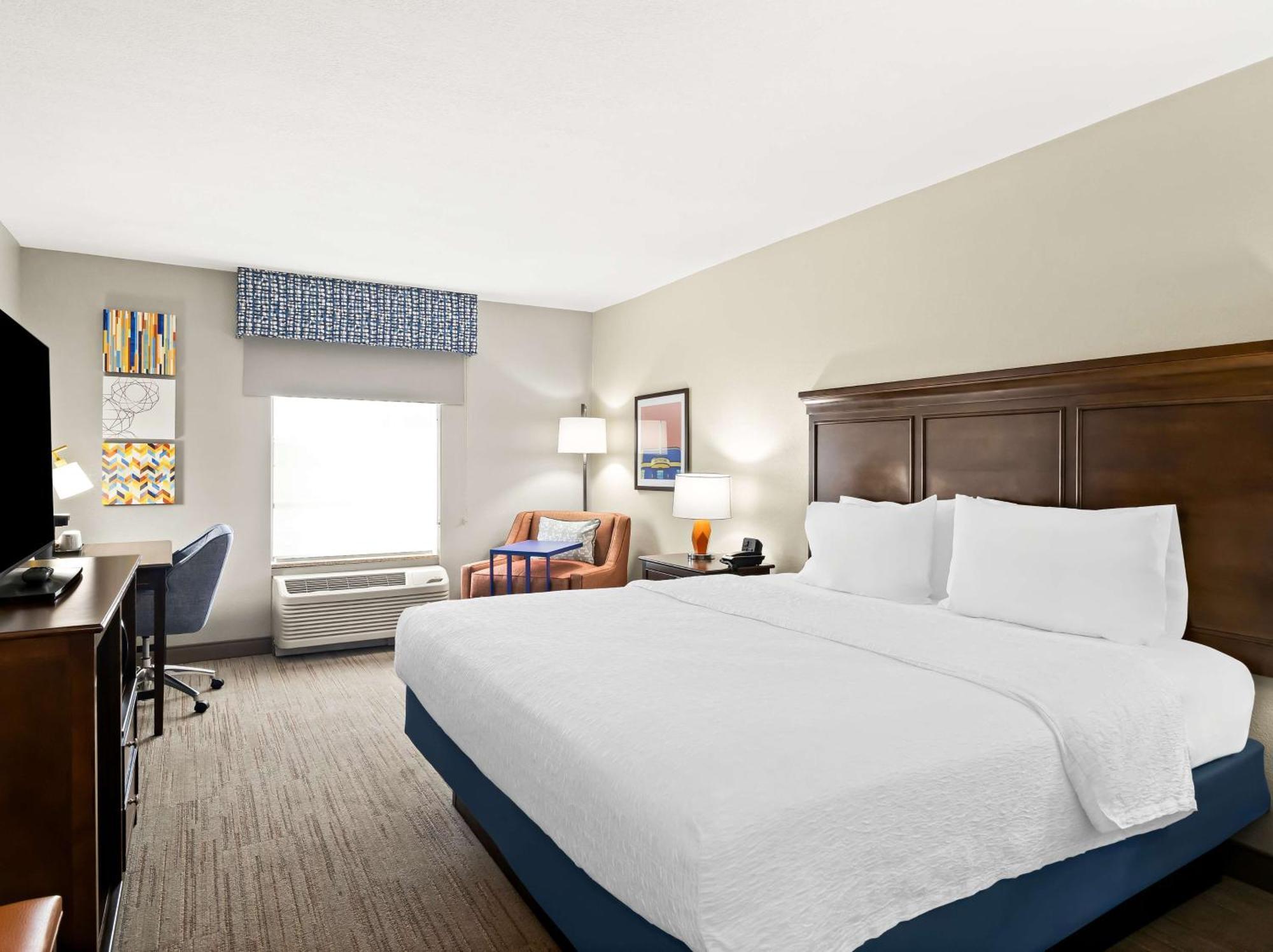 King Room King Bed Non-Smoking