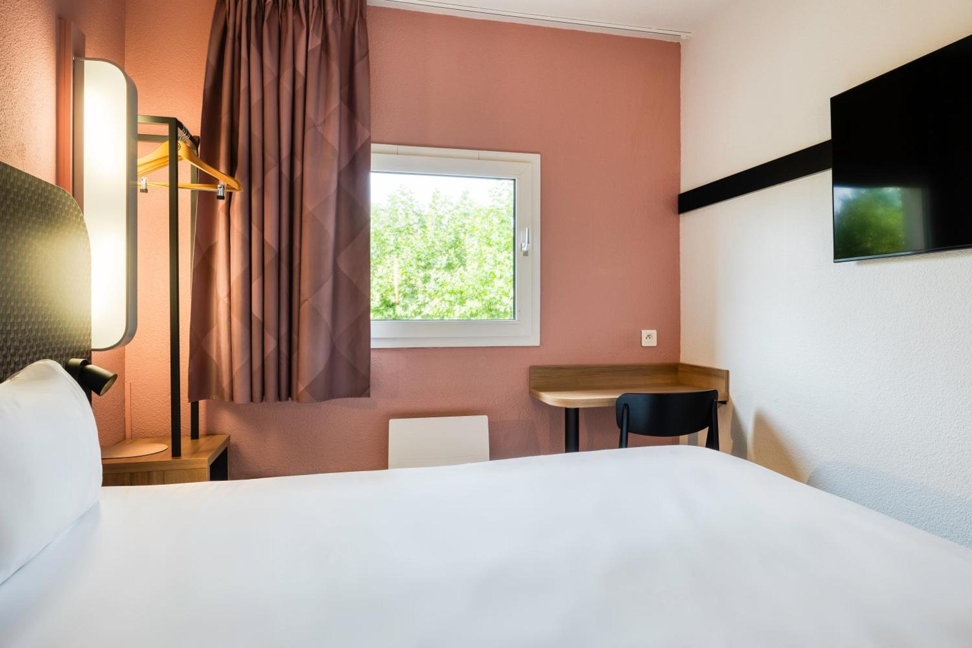 Classic Double Room,1616433913:JPEG