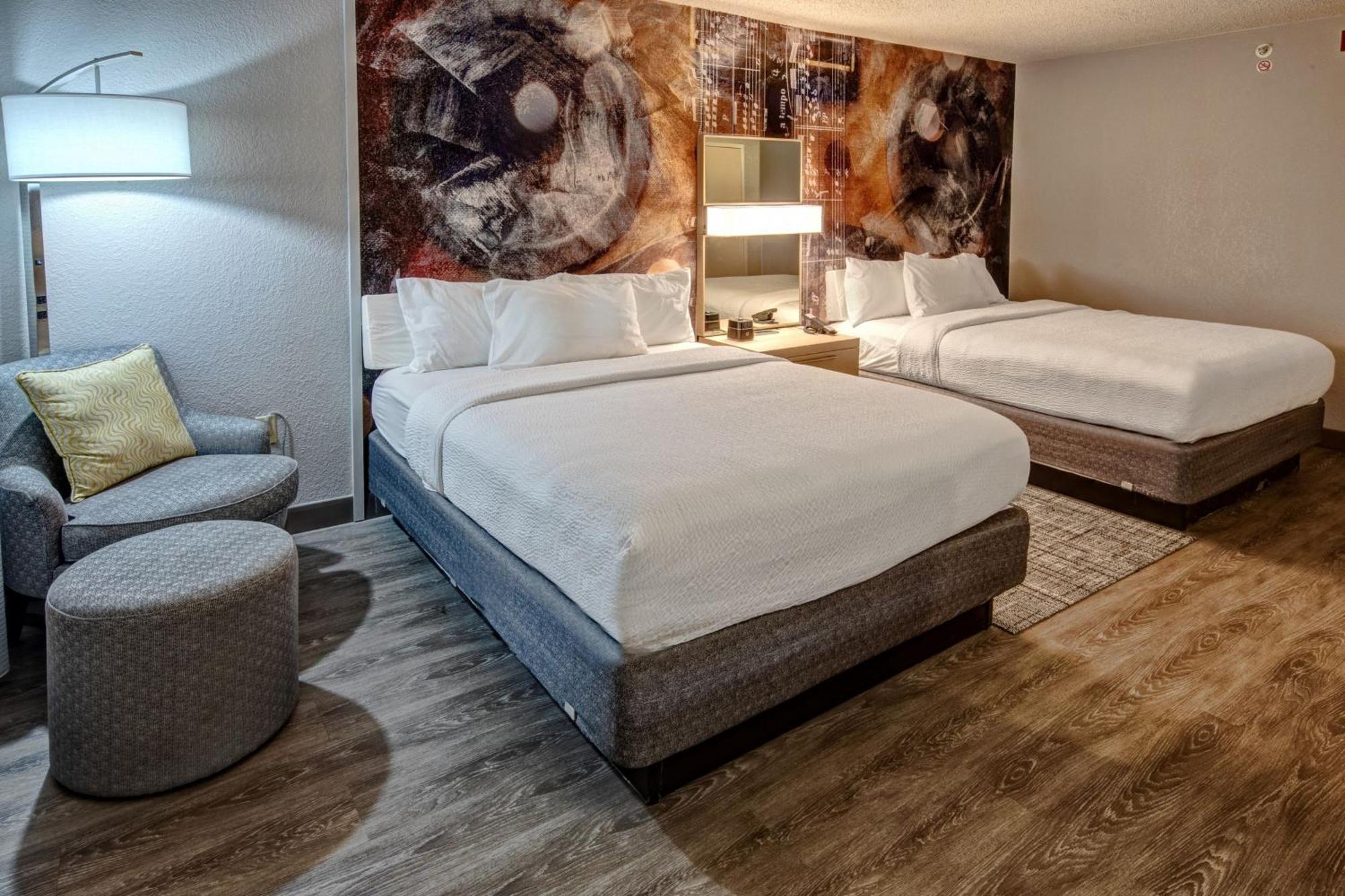 Queen Room Two Queen Beds