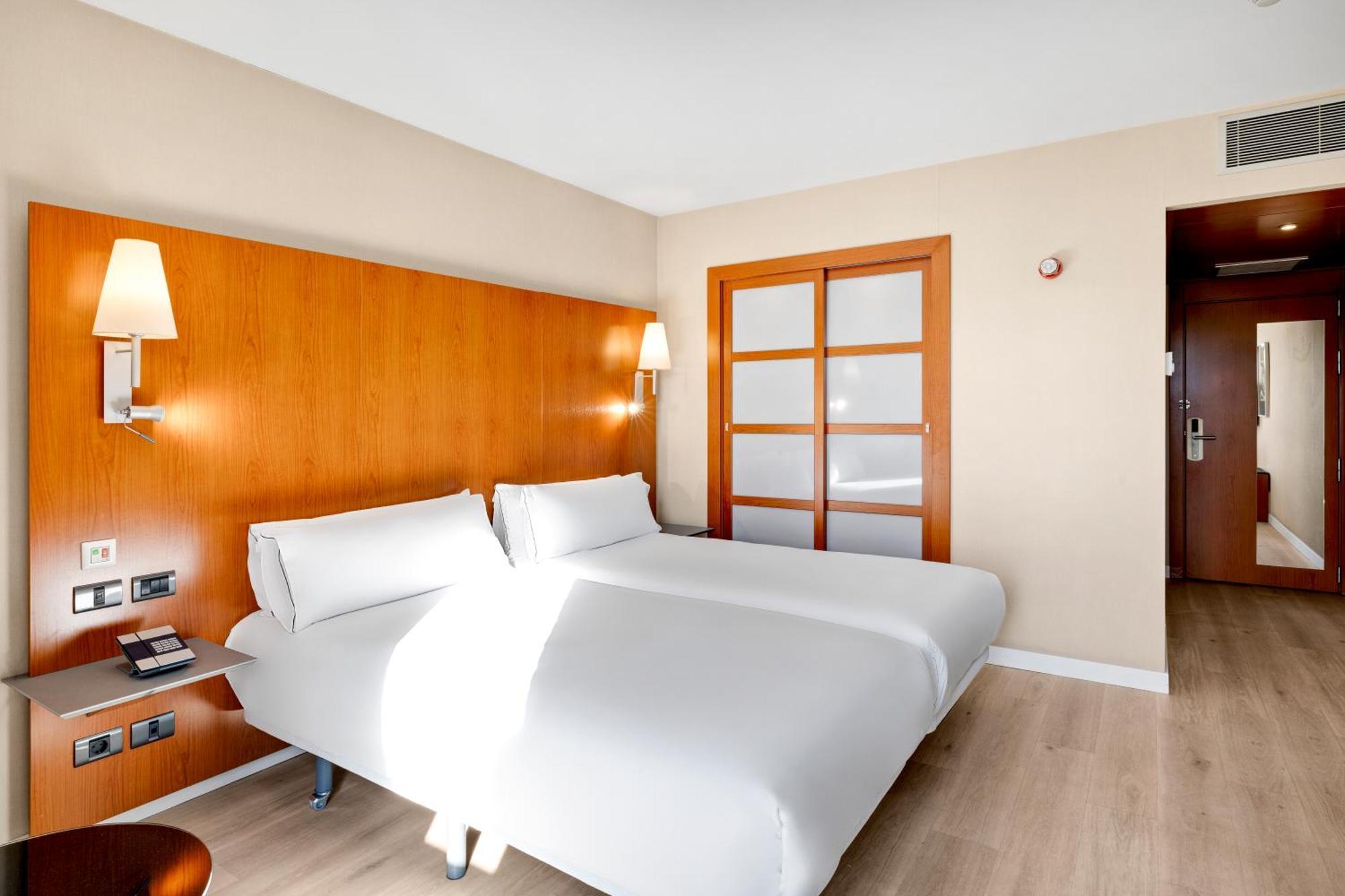 Double or Twin Room,1616872297:JPEG