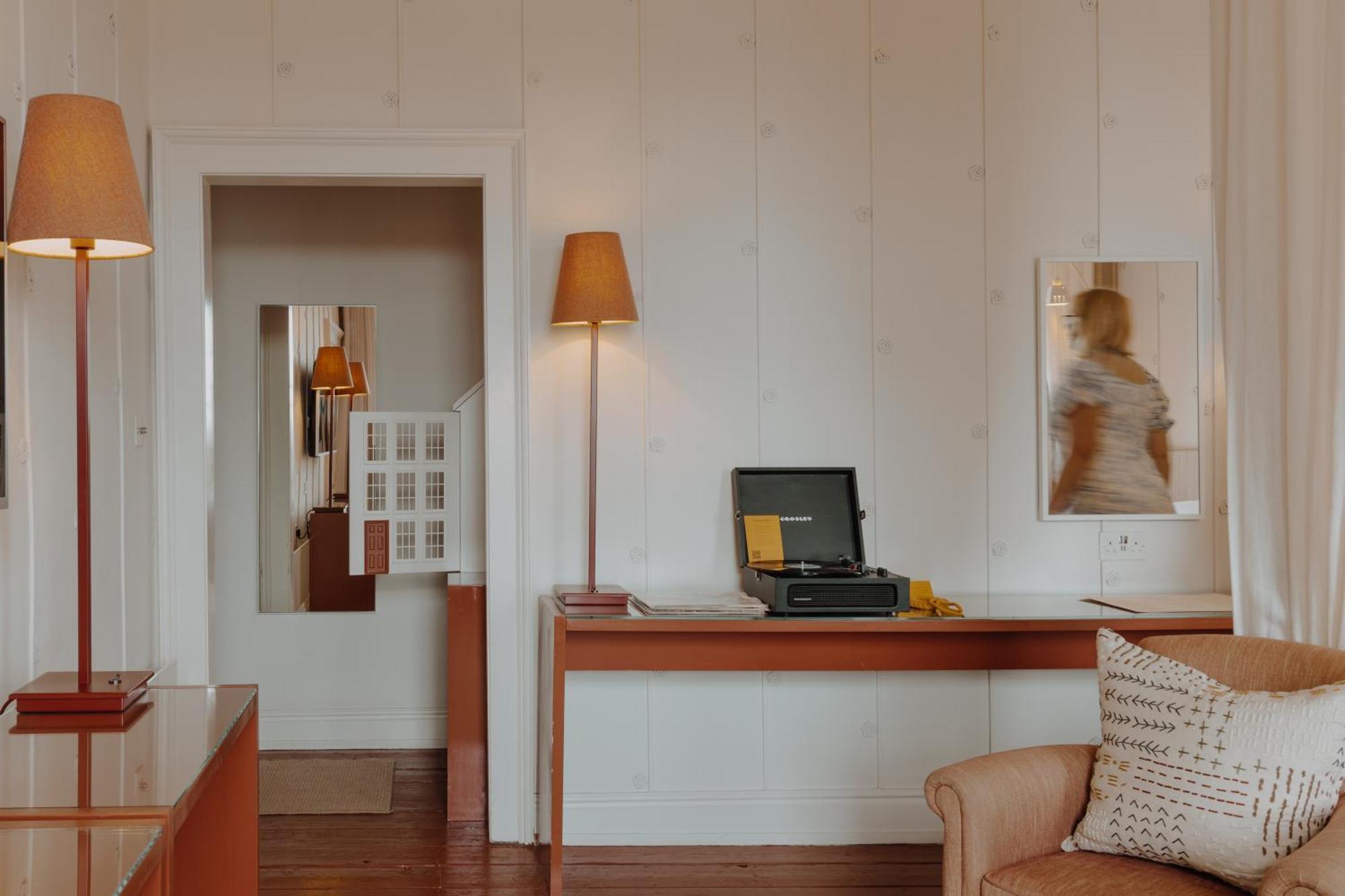 Large Guest Room