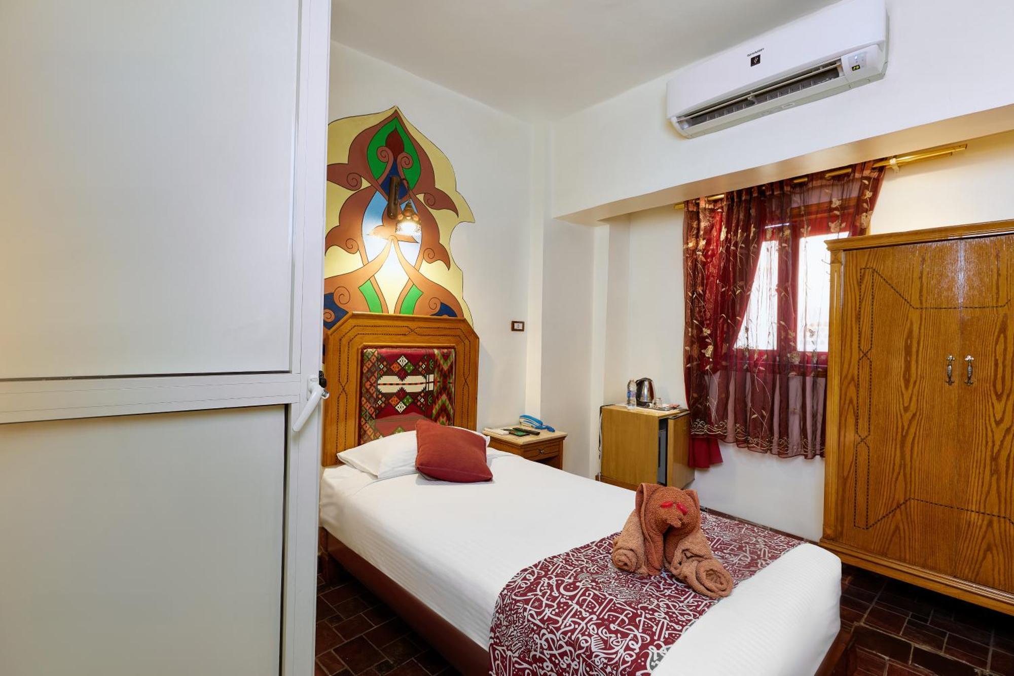 Single Room