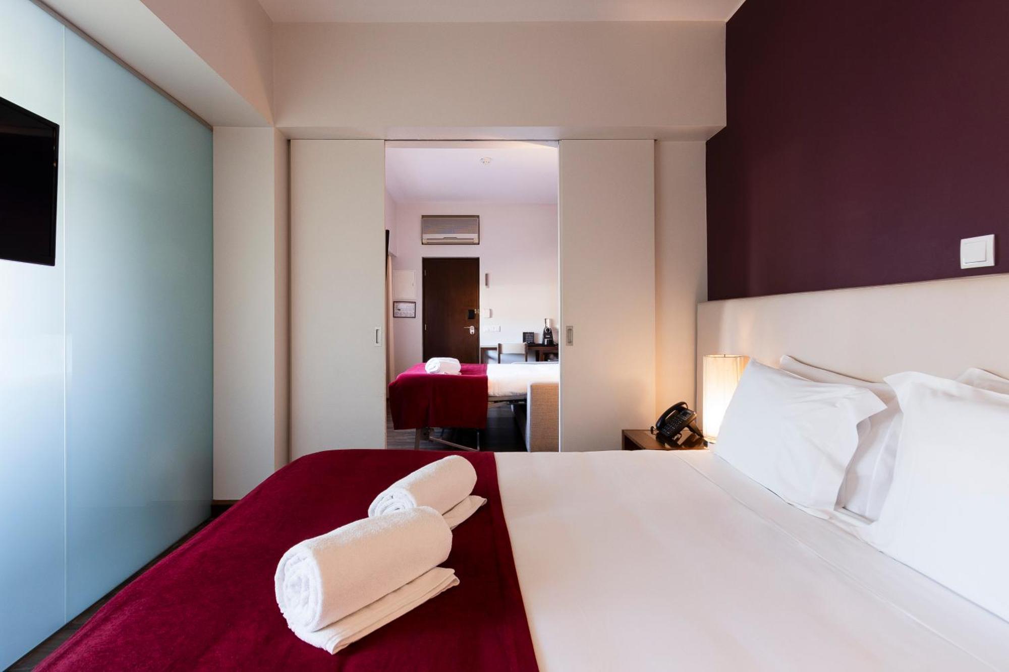 Junior Suite,1616884656:JPEG