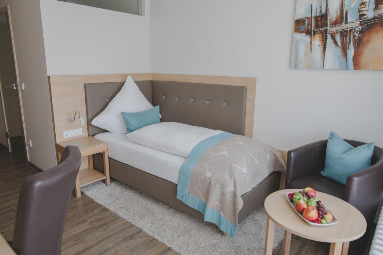 Classic Single Room