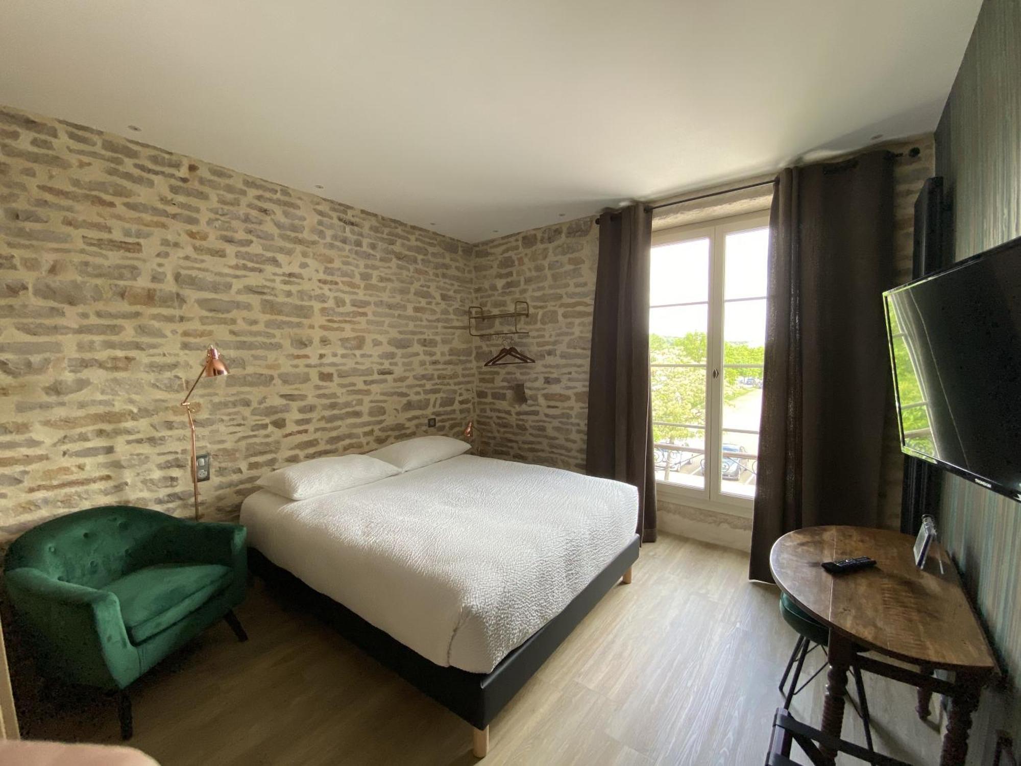 Double Room,1617473746:JPEG