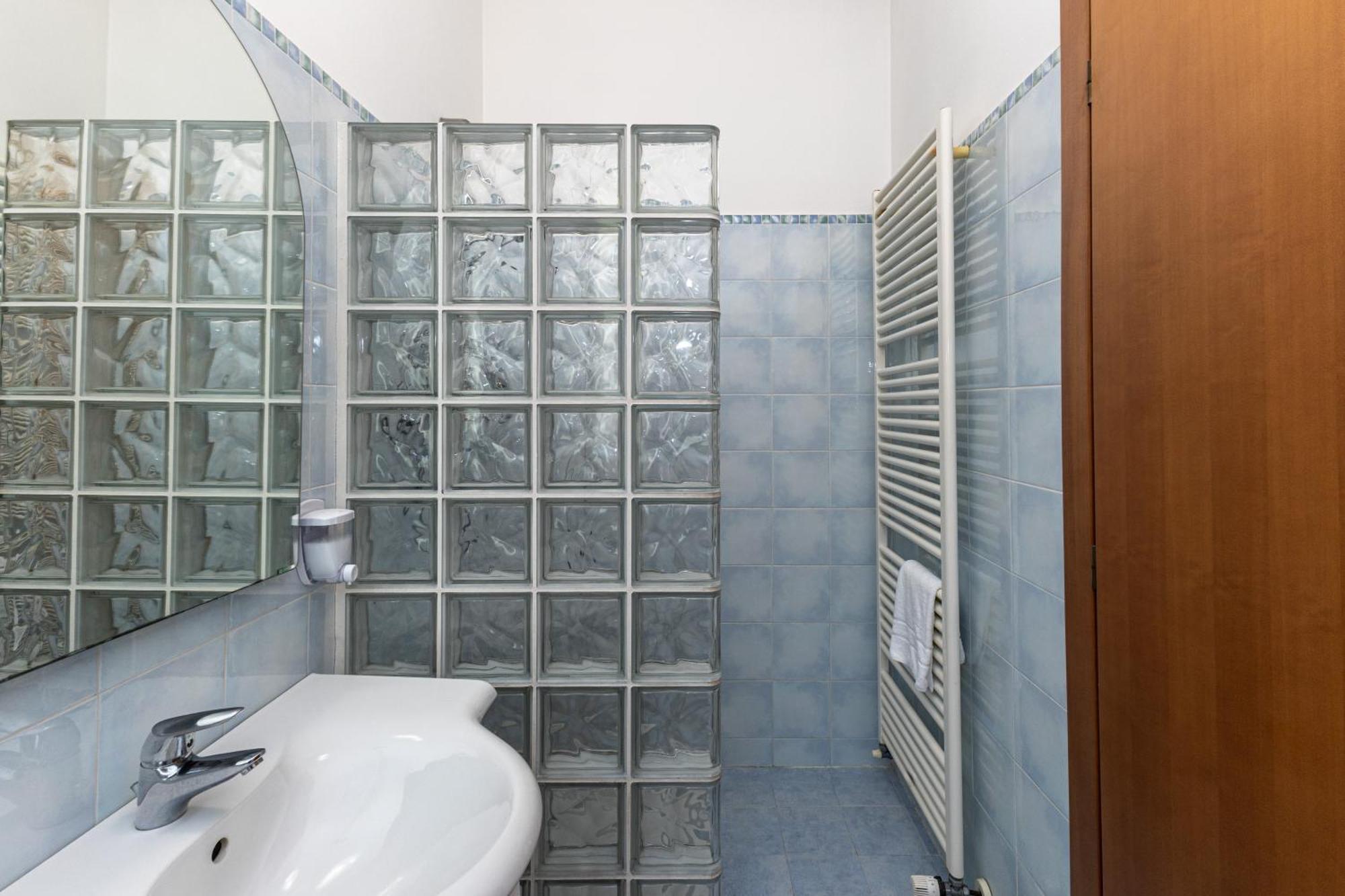 Double or Twin Room,1617841061:JPEG